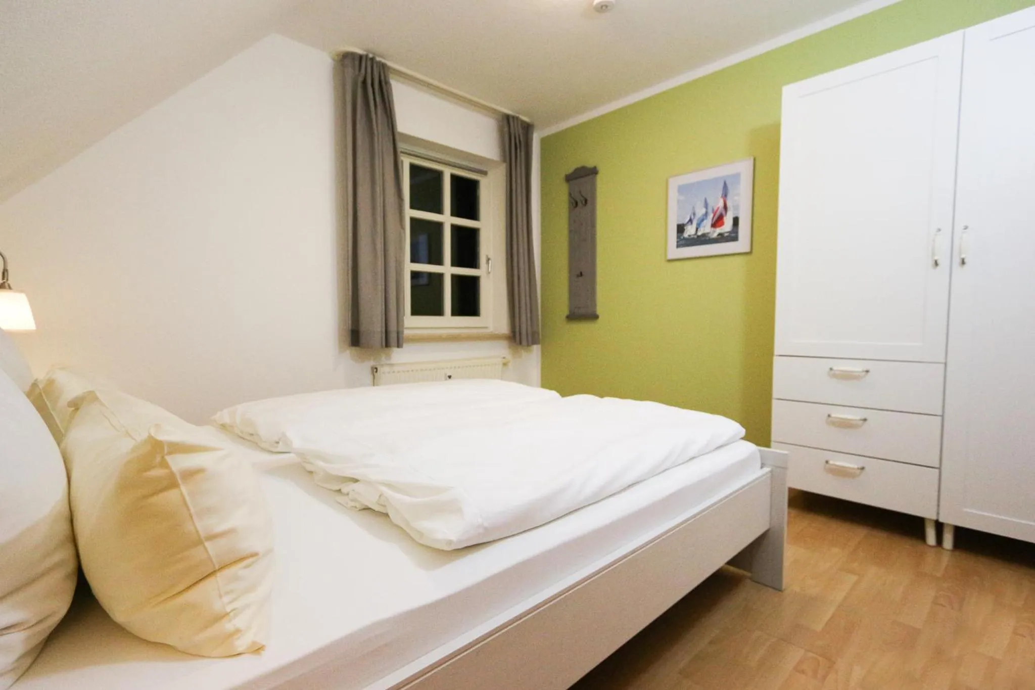 Bed in Captain Pahlen Ferienanlage