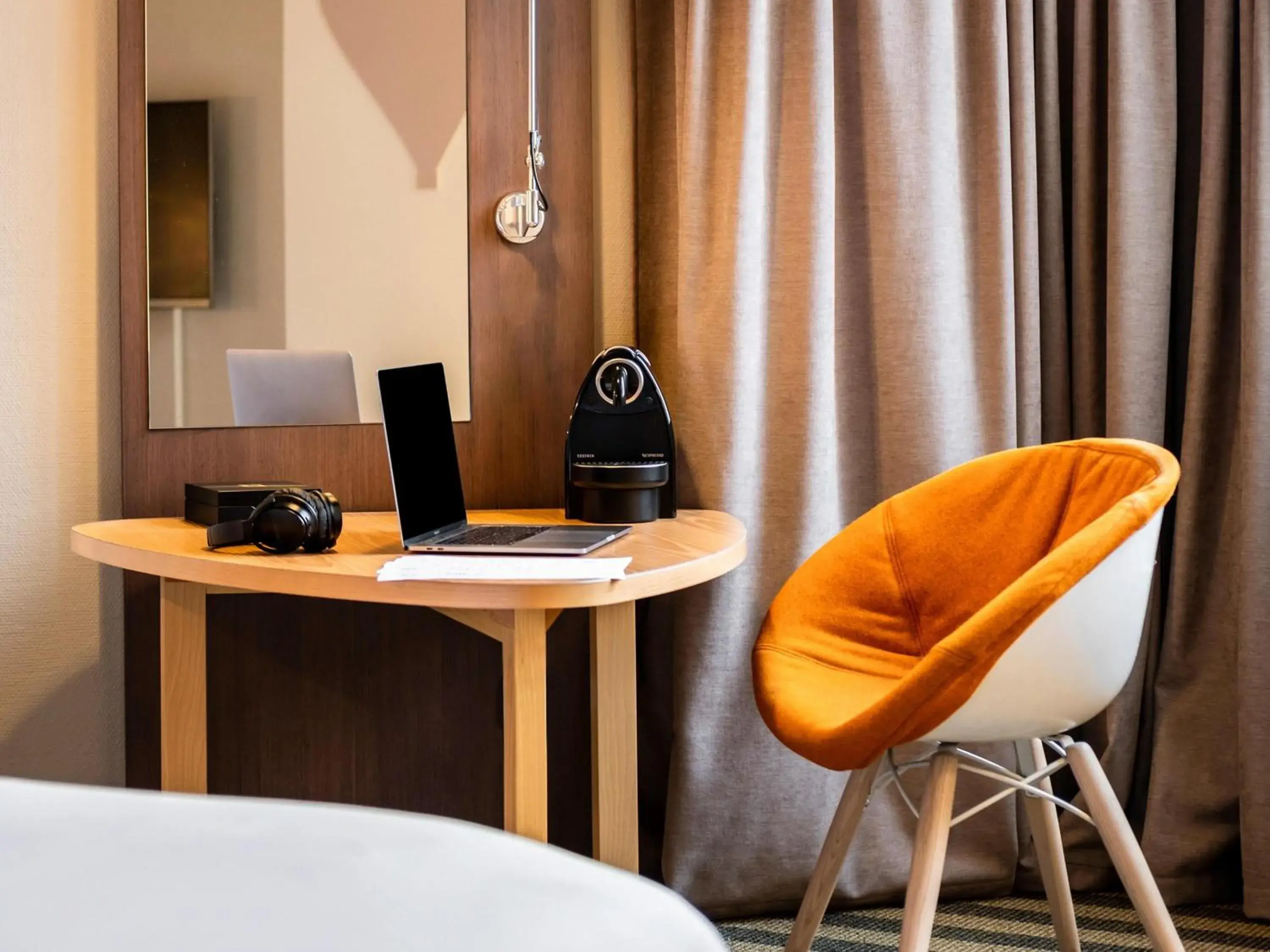 Bedroom in Mercure Grenoble Meylan Bedroom in Mercure Grenoble Meylan