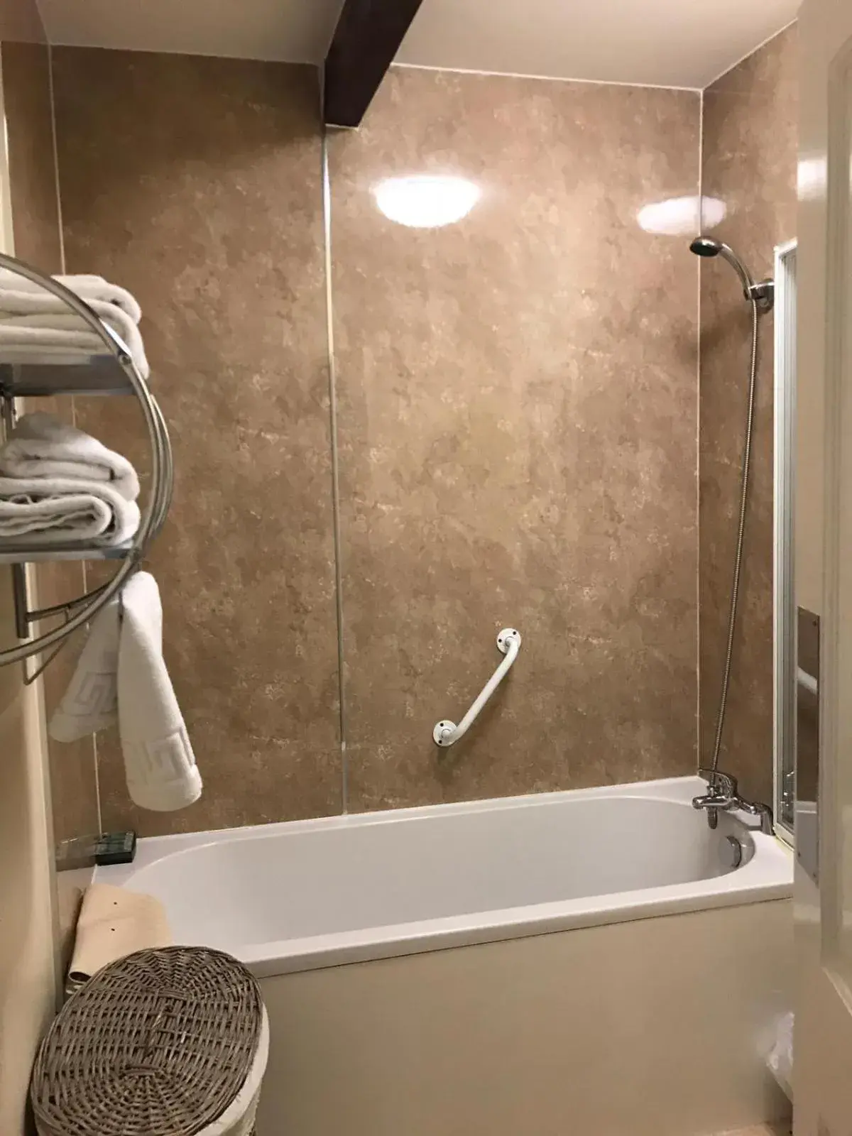 Bedroom in Red Lion Inn Bedroom in Red Lion Inn