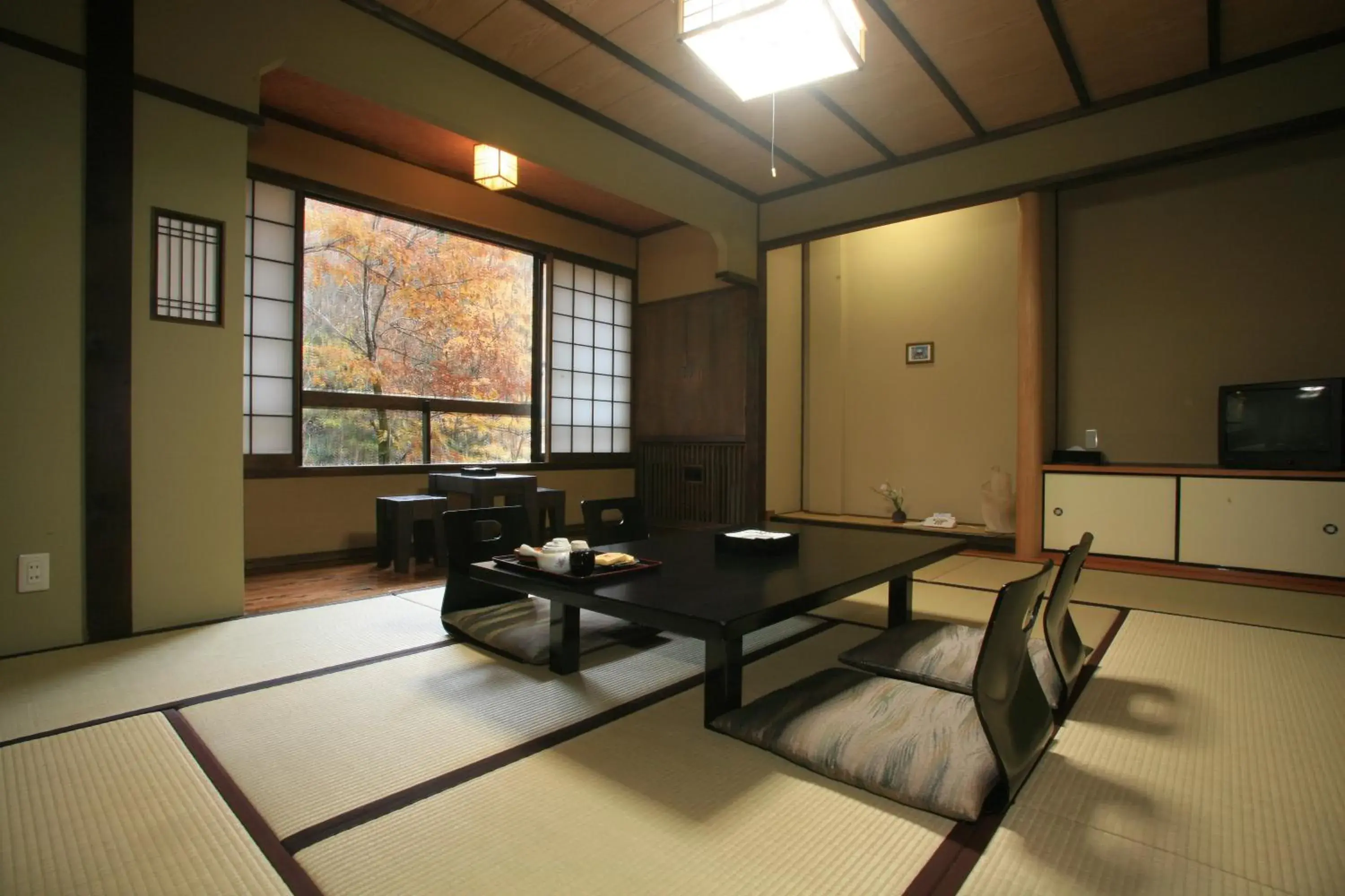 Photo of the whole room in Ryokan Wakaba Photo of the whole room in Ryokan Wakaba