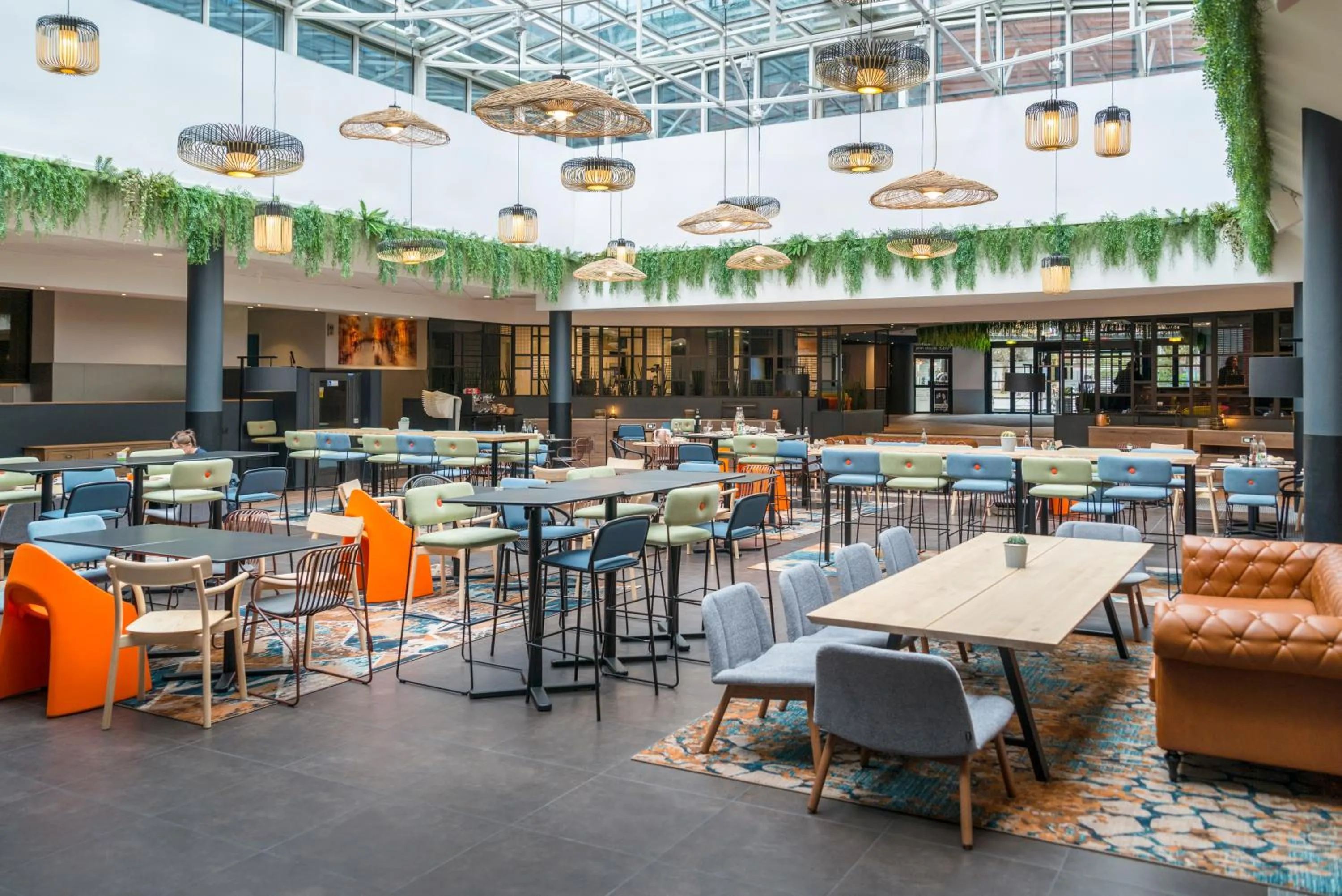 Restaurant/places to eat in Hotel Mercure Toulouse Centre Compans