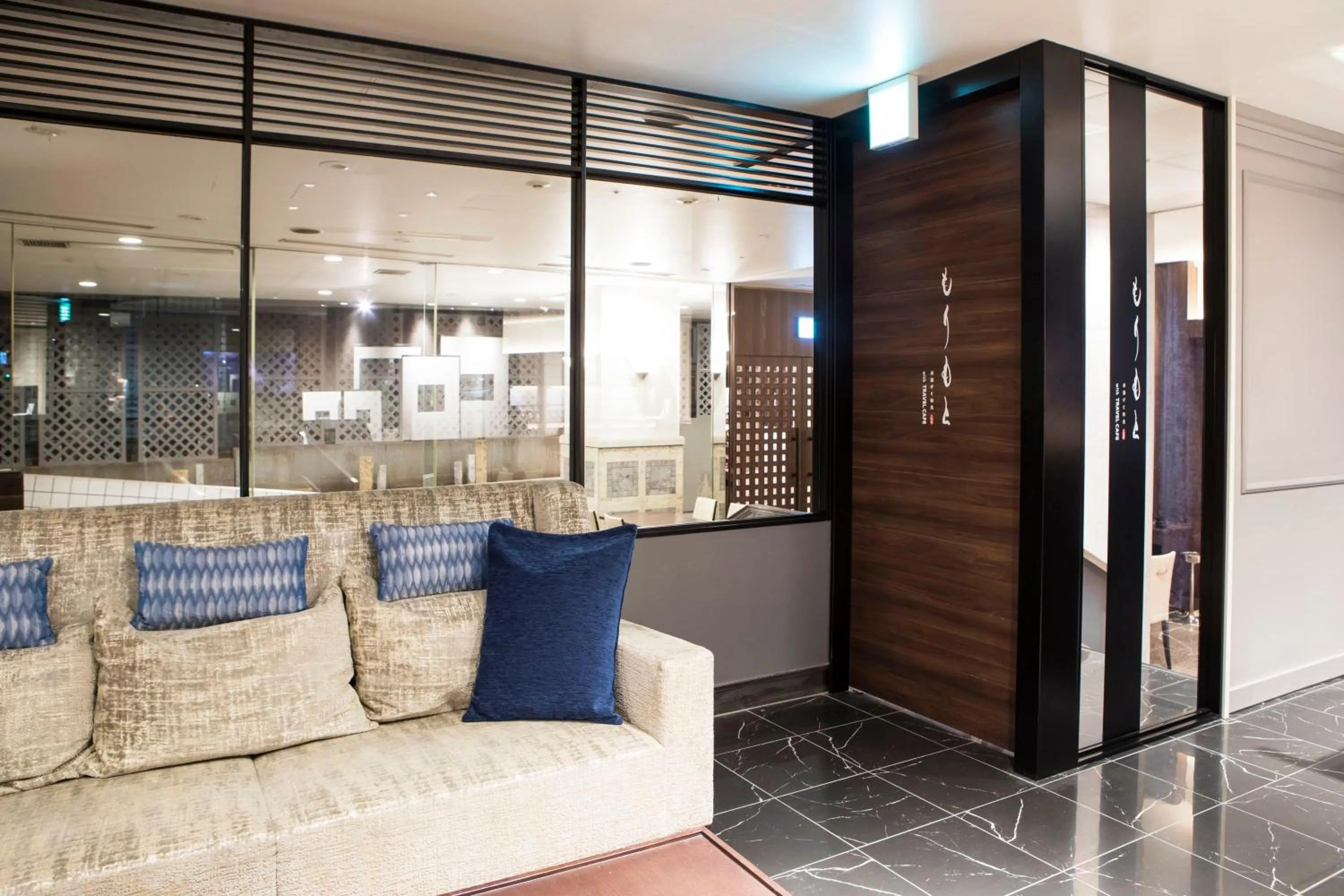 Restaurant/places to eat in Hotel Mystays Premier Hamamatsucho