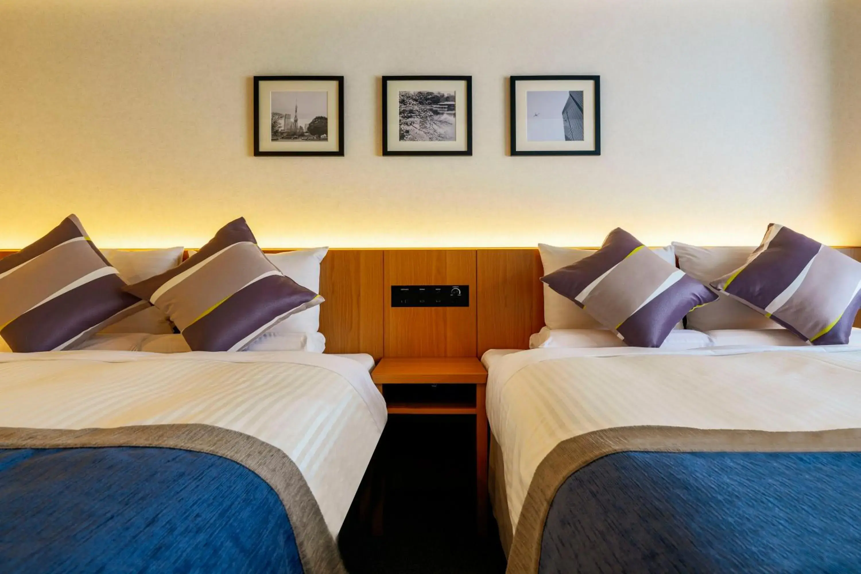 Photo of the whole room, Bed in Hotel Mystays Premier Hamamatsucho Photo of the whole room, Bed in Hotel Mystays Premier Hamamatsucho