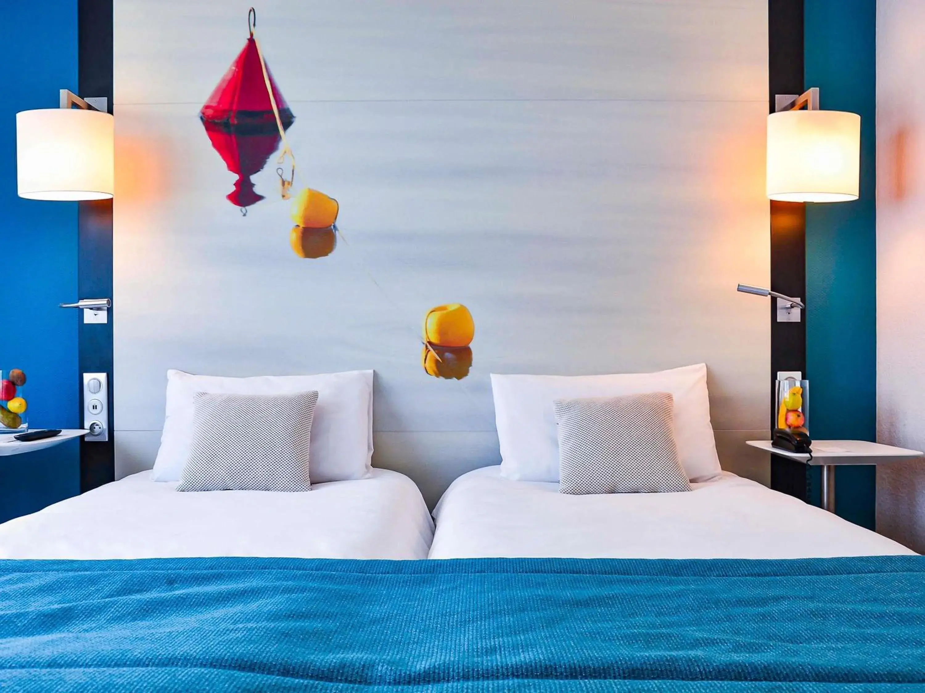 Bedroom, Bed in Mercure Lorient Centre Bedroom, Bed in Mercure Lorient Centre