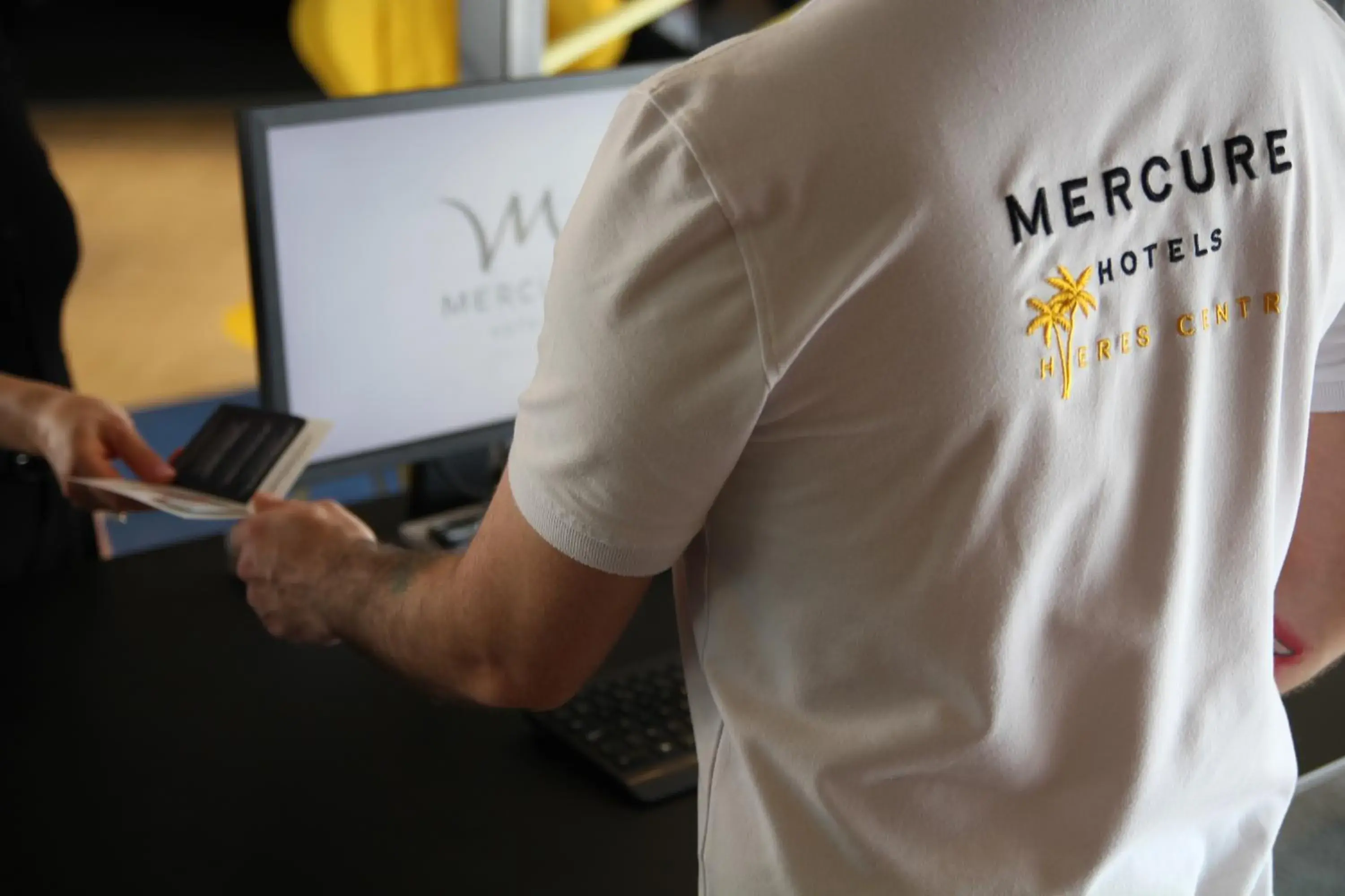 Lobby or reception in Mercure Hyères Centre Côte d'Azur Lobby or reception in Mercure Hyères Centre Côte d'Azur
