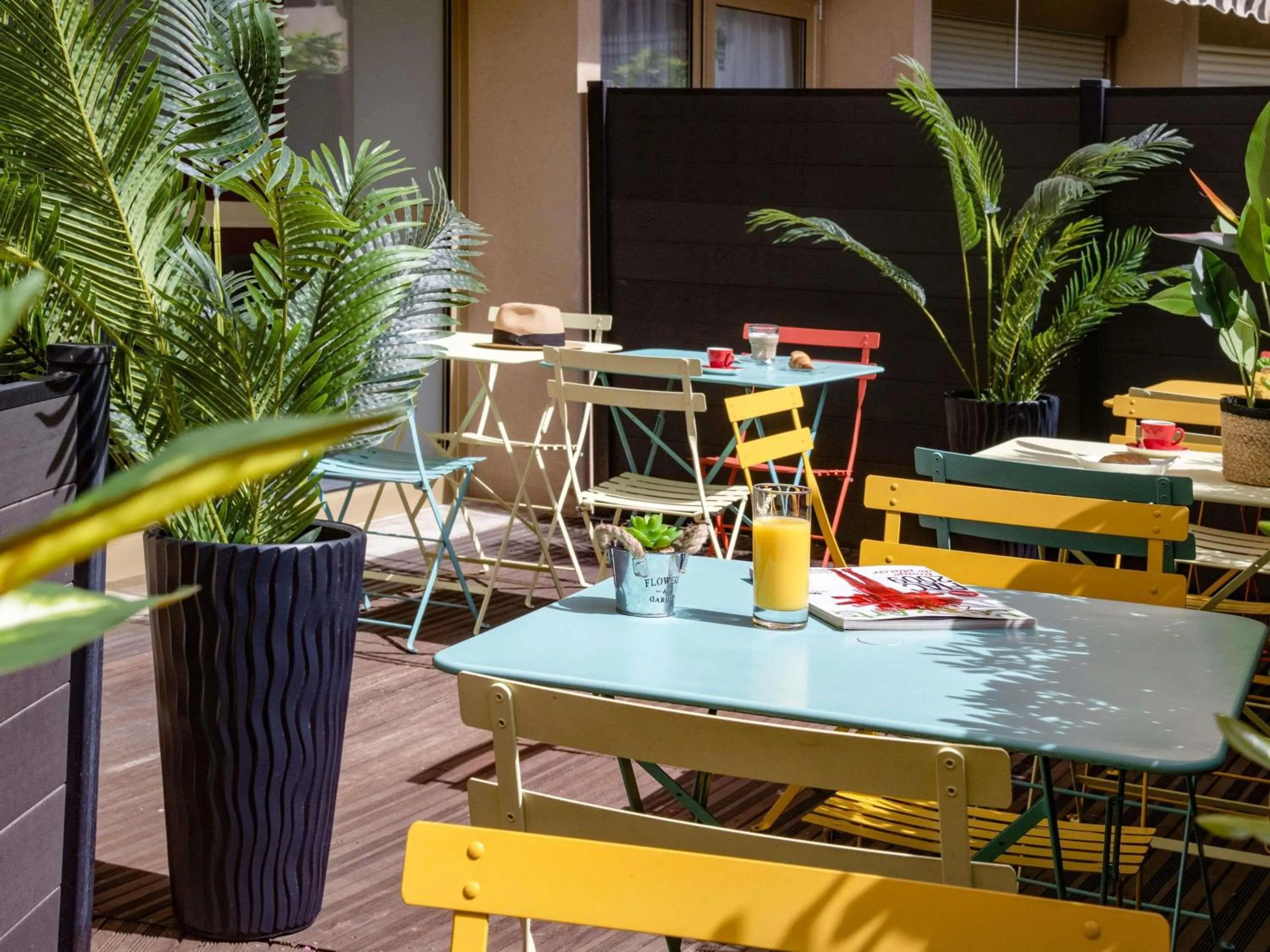 Breakfast in ibis Cannes Plage La Bocca