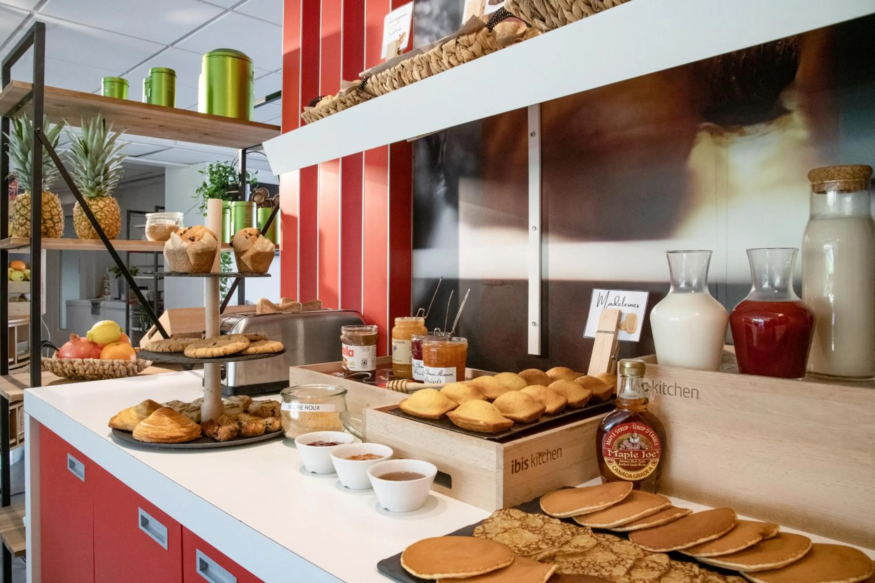 Breakfast in ibis Cannes Plage La Bocca