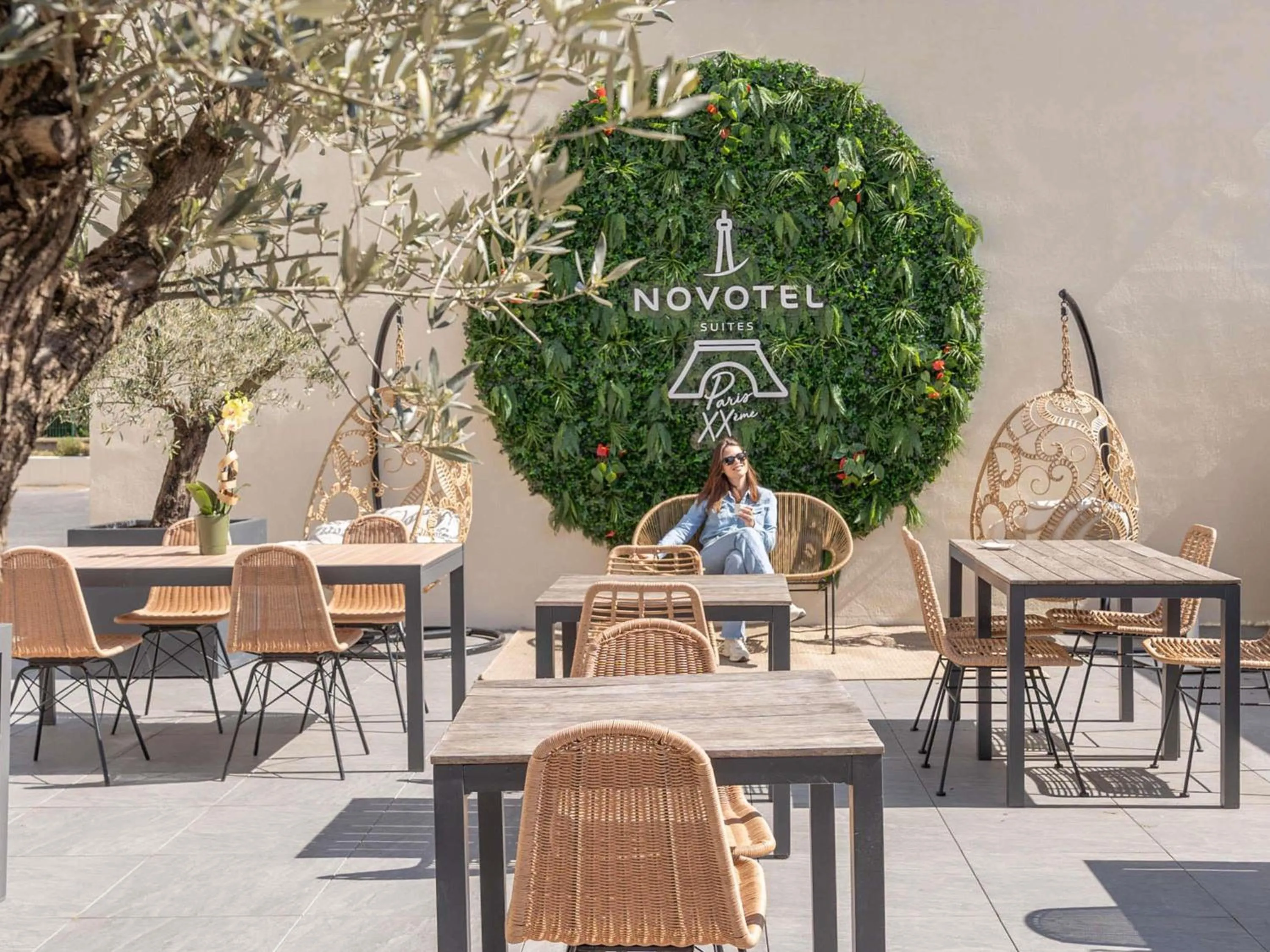 Property building in Novotel Suites Paris Montreuil Vincennes