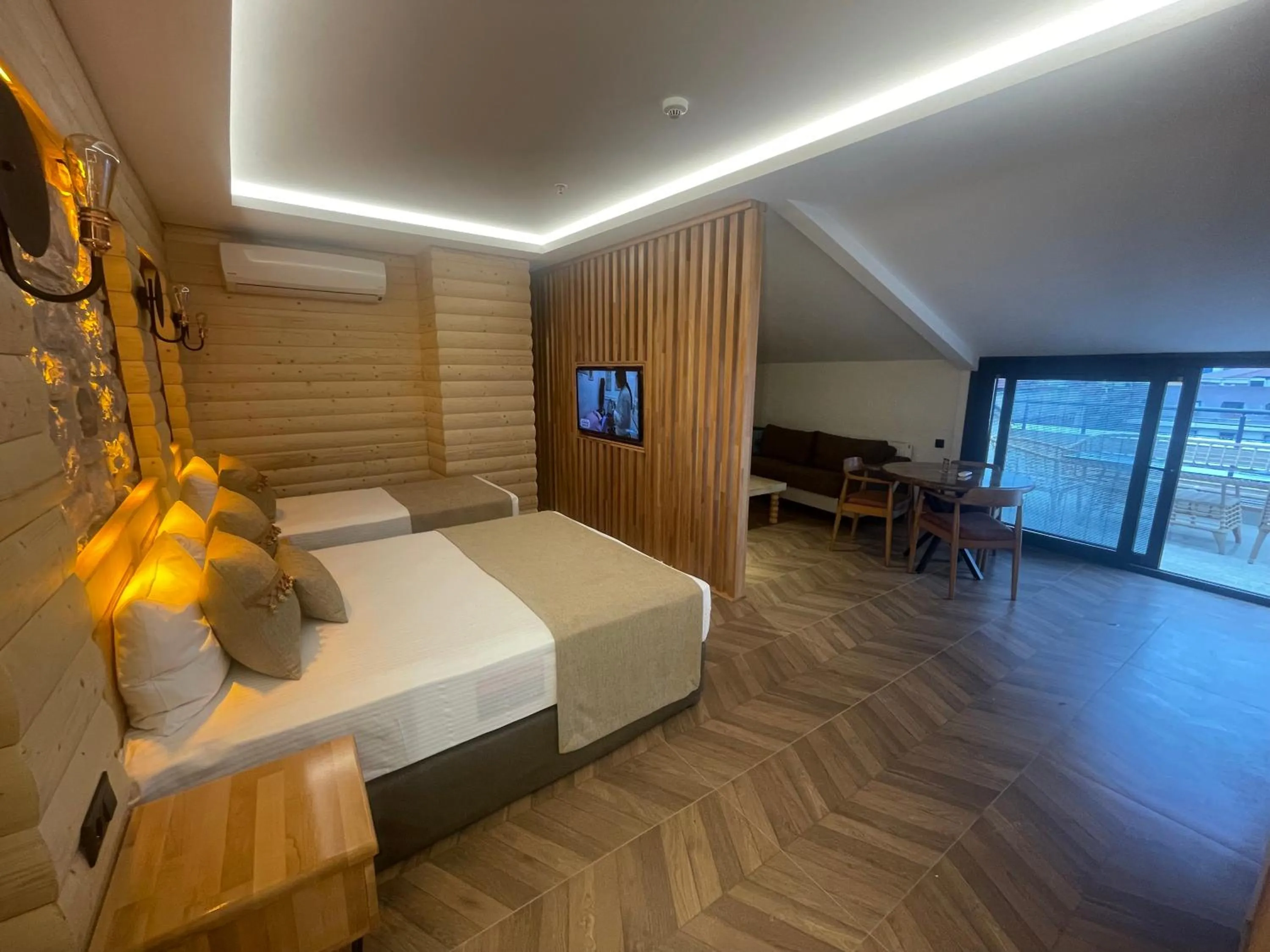 Bed in Gumus Palace Hotel