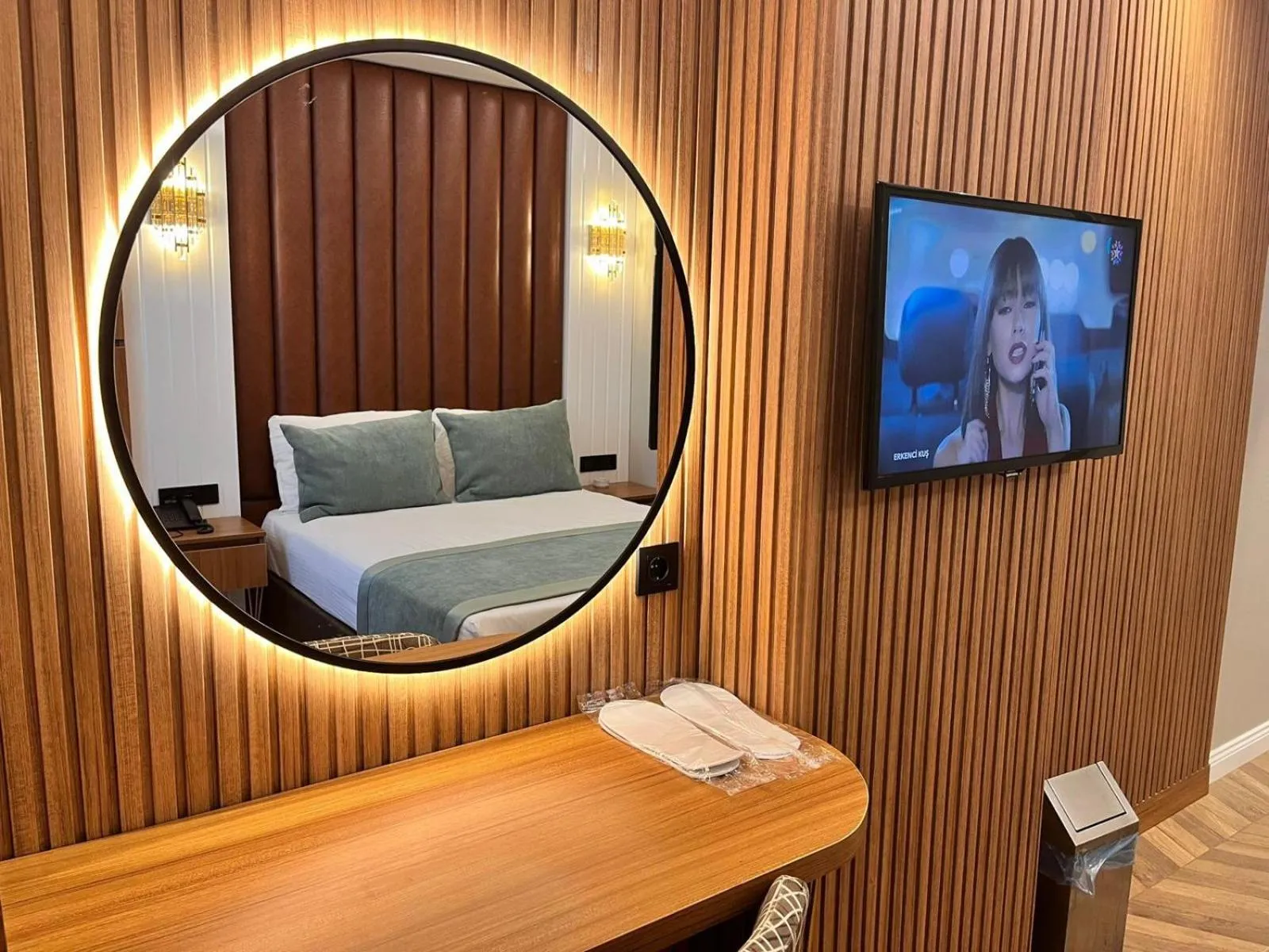 Bed in Gumus Palace Hotel