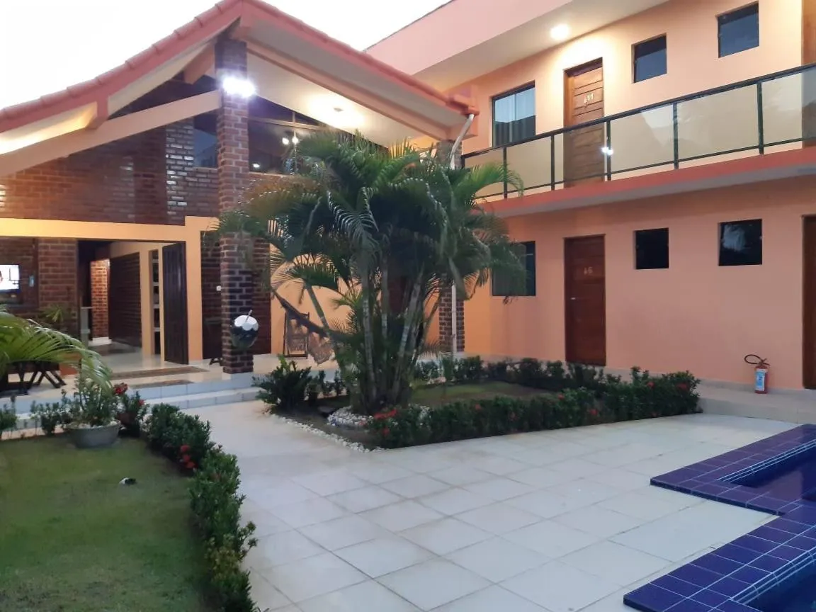 Property building in Pousada Málaga