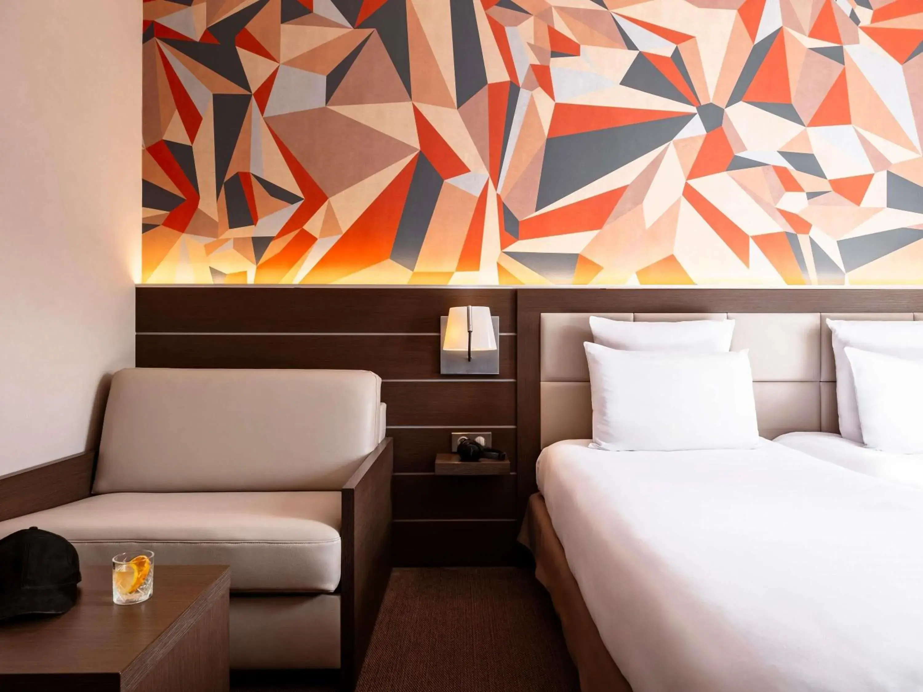 Bedroom, Bed in Mercure Bayeux Omaha Beach Bedroom, Bed in Mercure Bayeux Omaha Beach