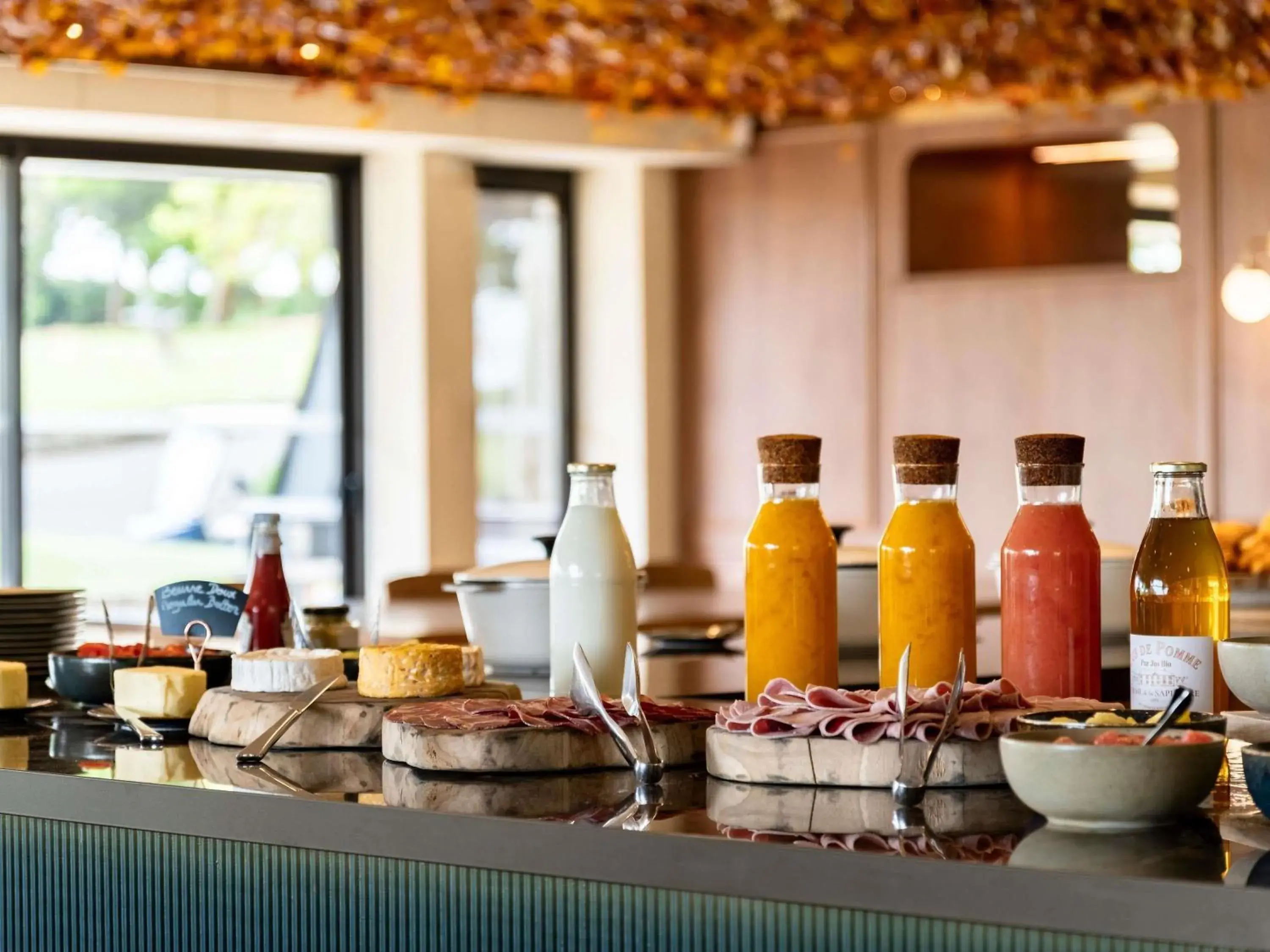 Property building in Mercure Bayeux Omaha Beach Property building in Mercure Bayeux Omaha Beach