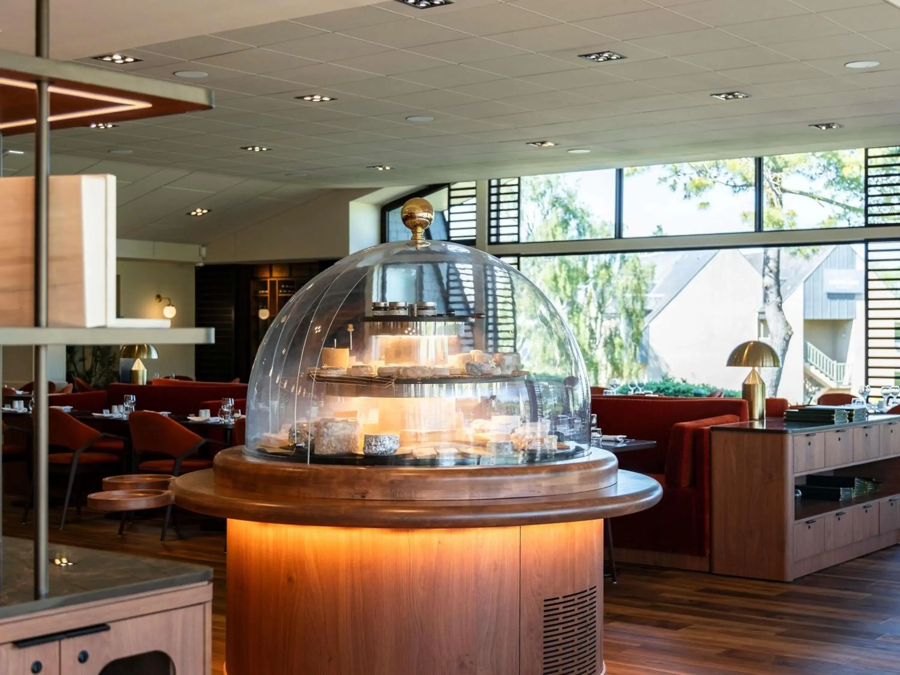 Restaurant/places to eat in Mercure Bayeux Omaha Beach Restaurant/places to eat in Mercure Bayeux Omaha Beach