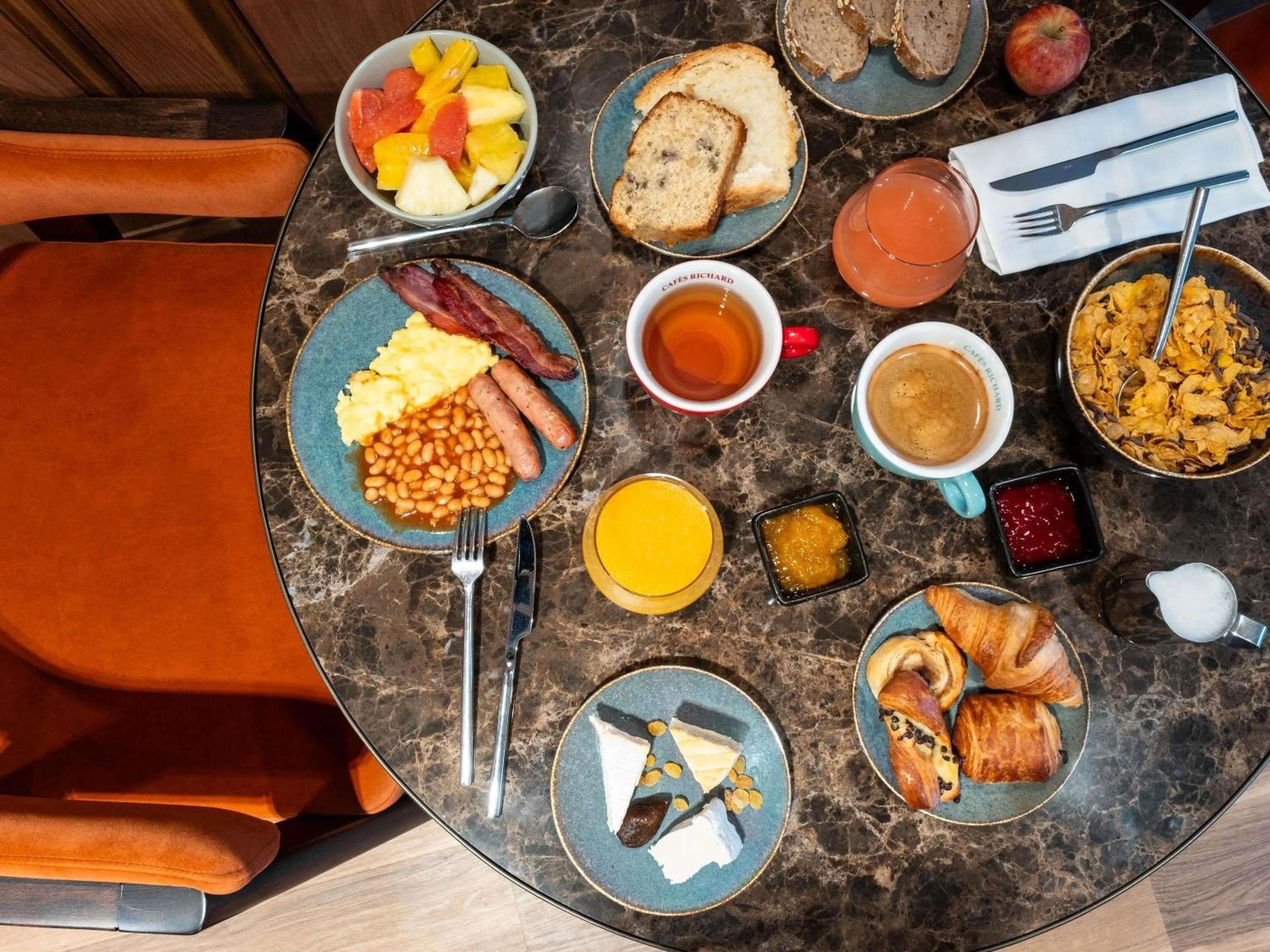 Breakfast in Mercure Bayeux Omaha Beach