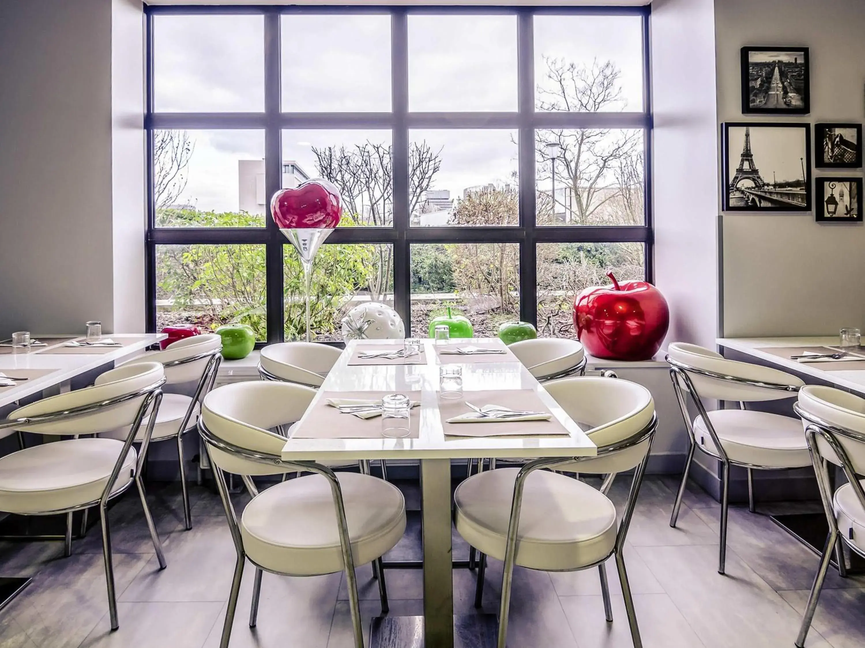 Breakfast in Mercure Cergy Pontoise Centre Breakfast in Mercure Cergy Pontoise Centre