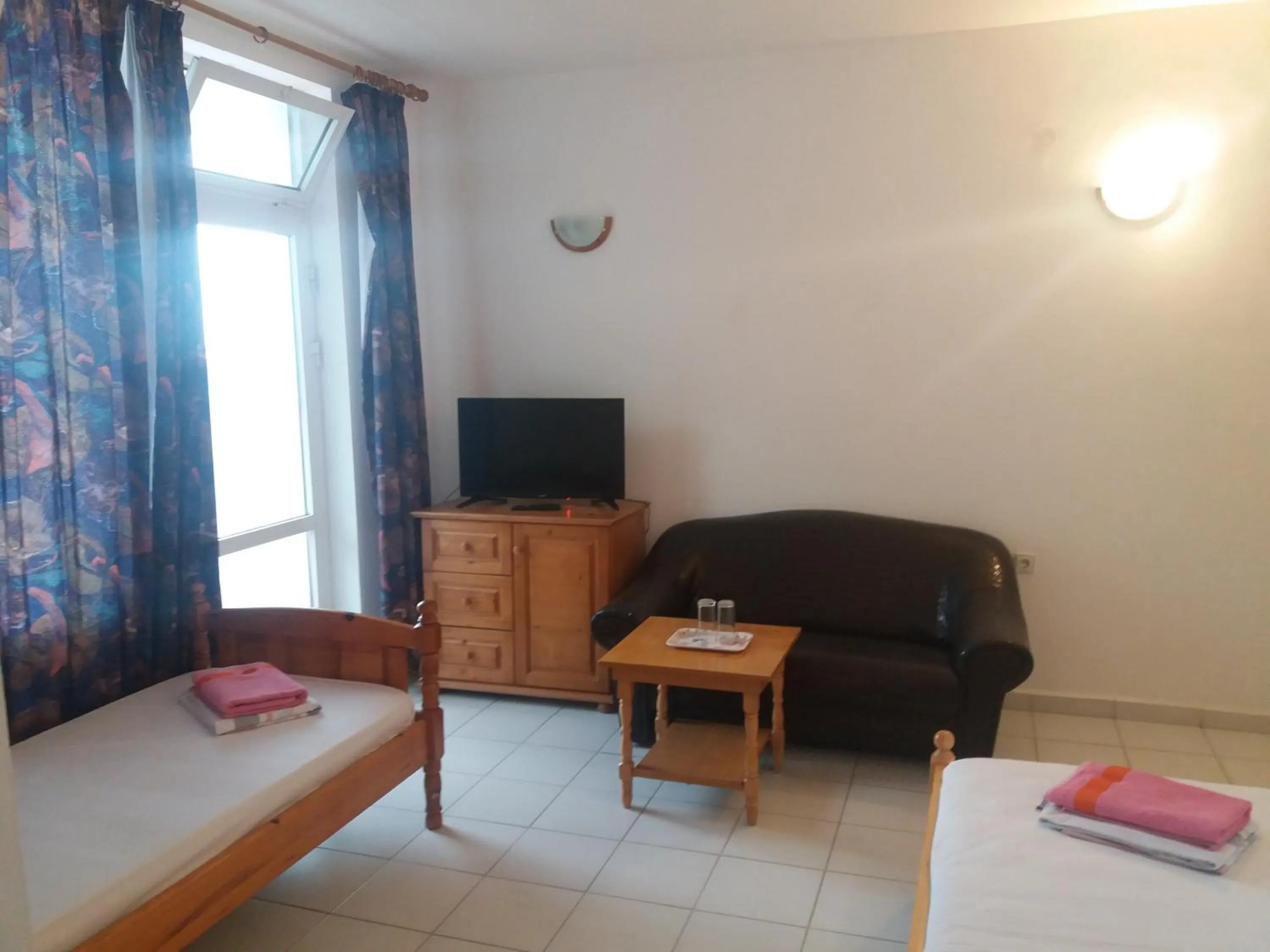 Bed in Family Hotel Casablanca Green