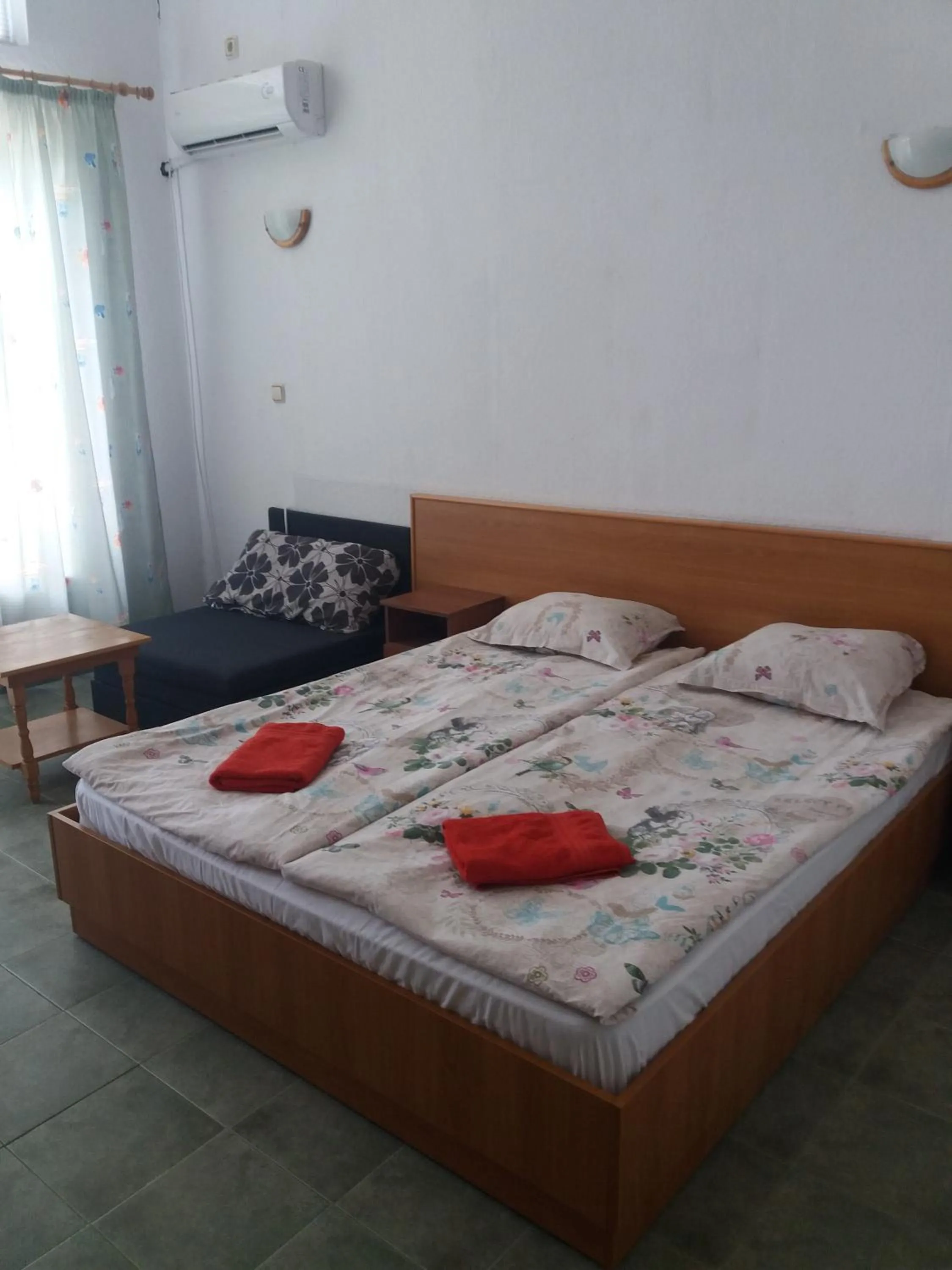 Bed in Family Hotel Casablanca Green