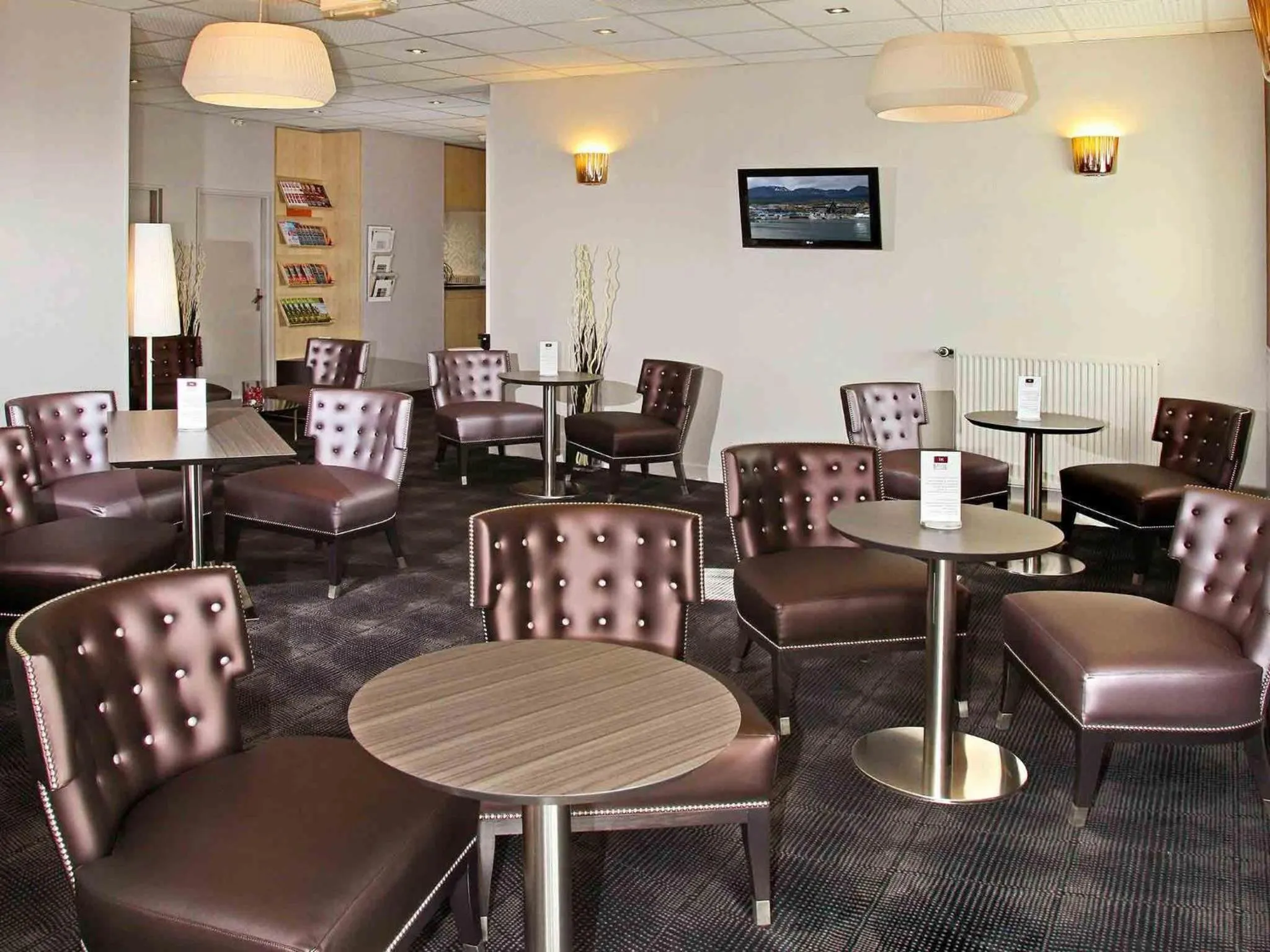 Lounge or bar in Mercure Tours Centre Gare et Congrès