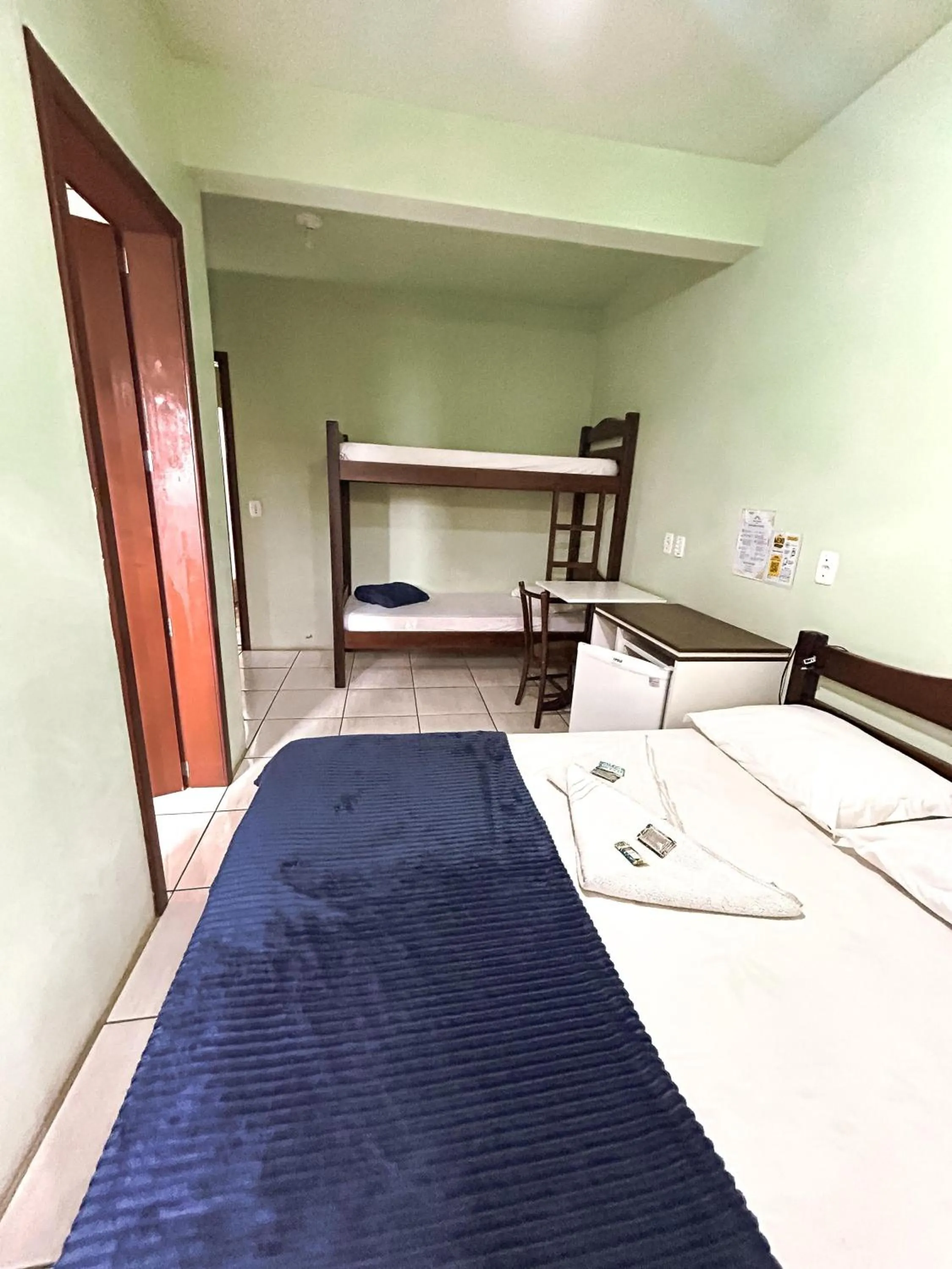 Bed in Hotel Girassol