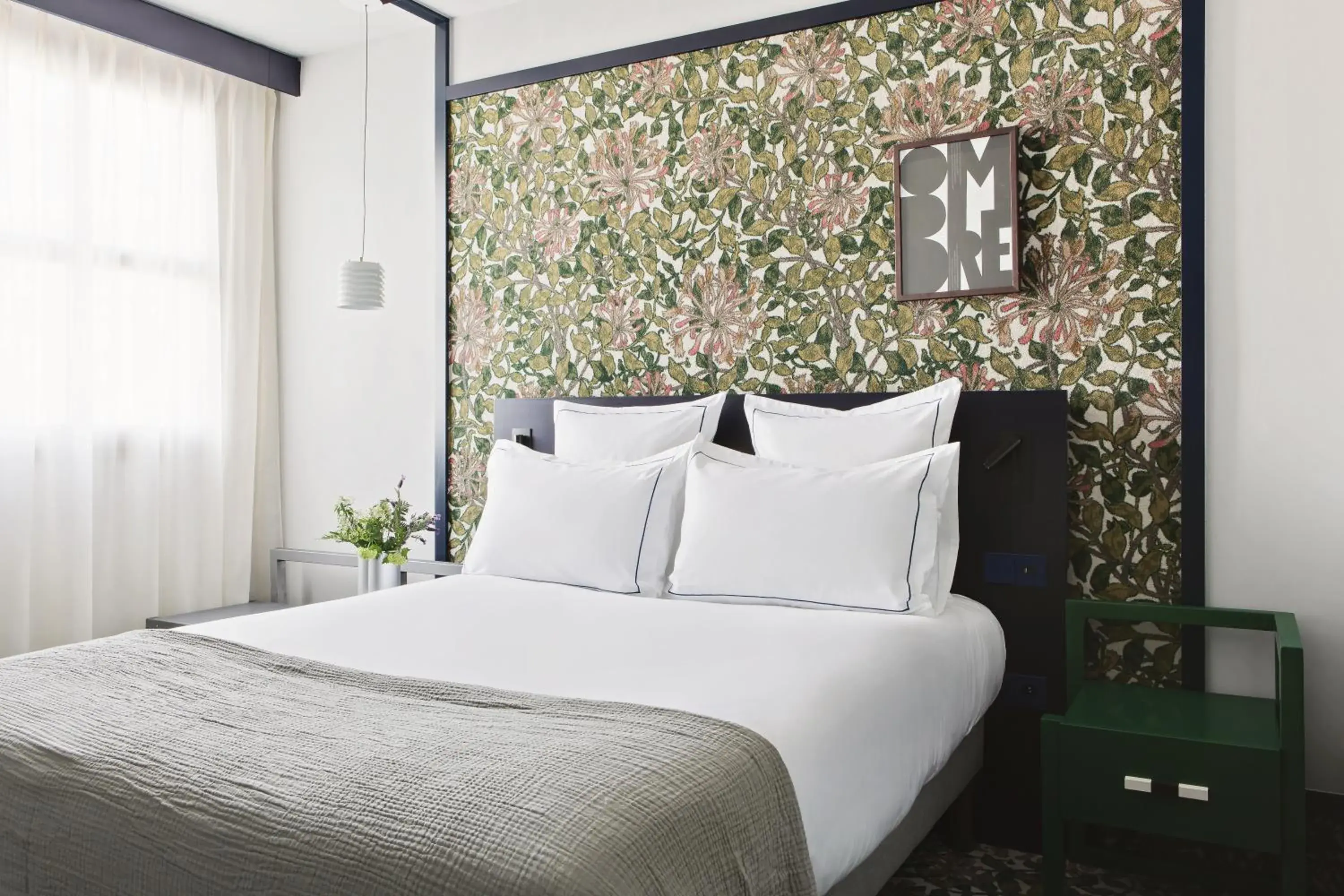 Bed in Hôtel Rosalie Bed in Hôtel Rosalie