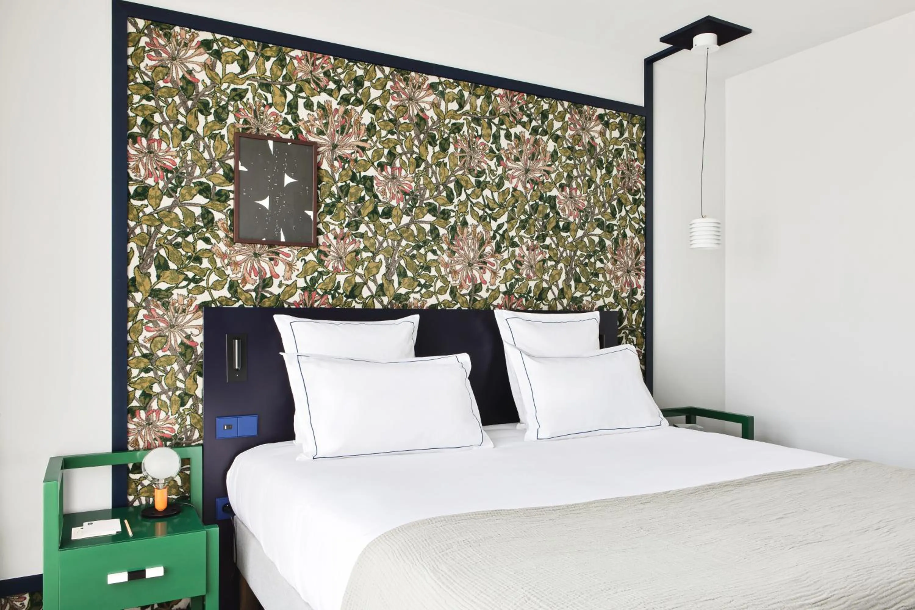 Bed in Hôtel Rosalie