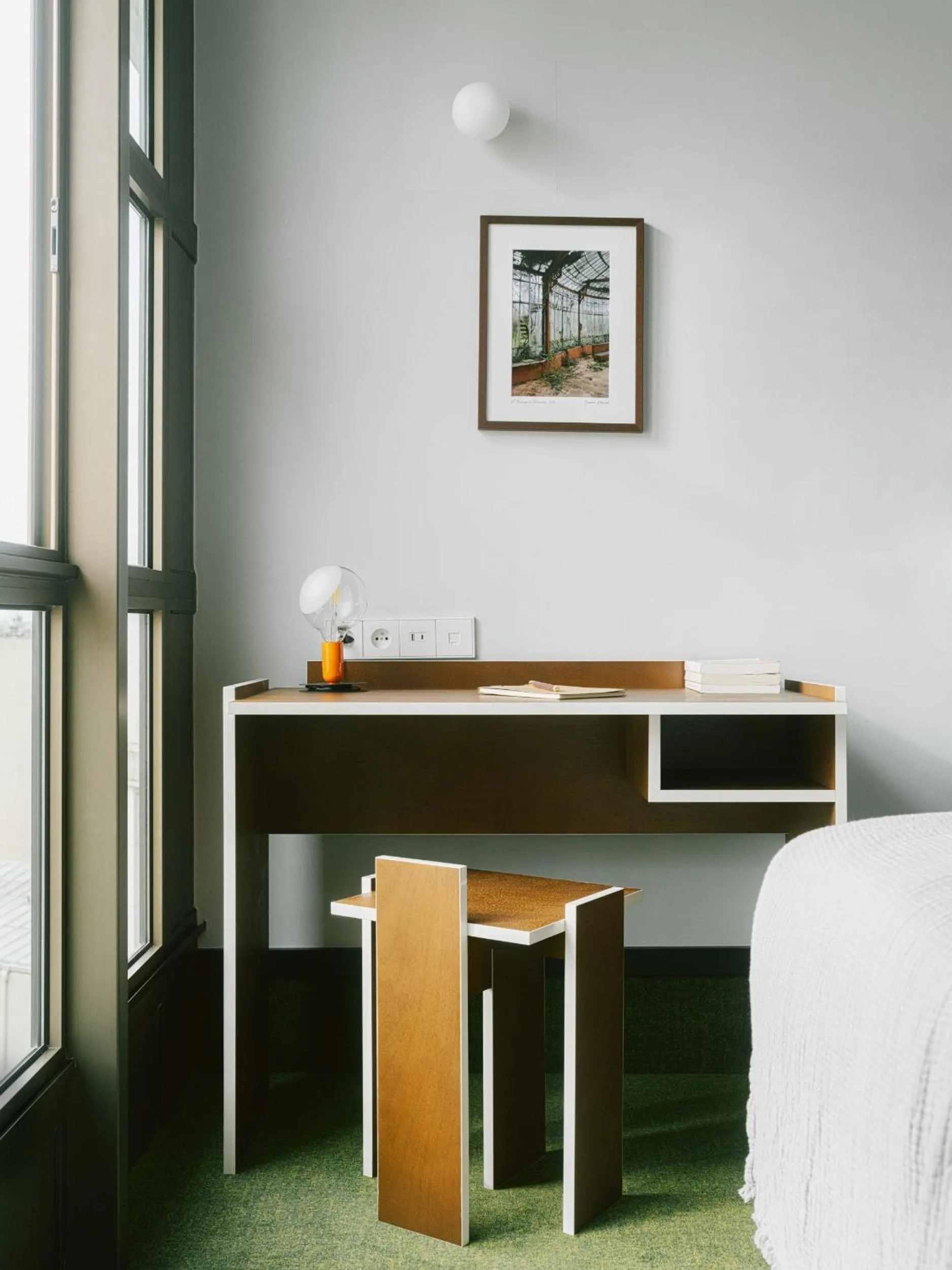 hair dresser, Bed in Hôtel Rosalie