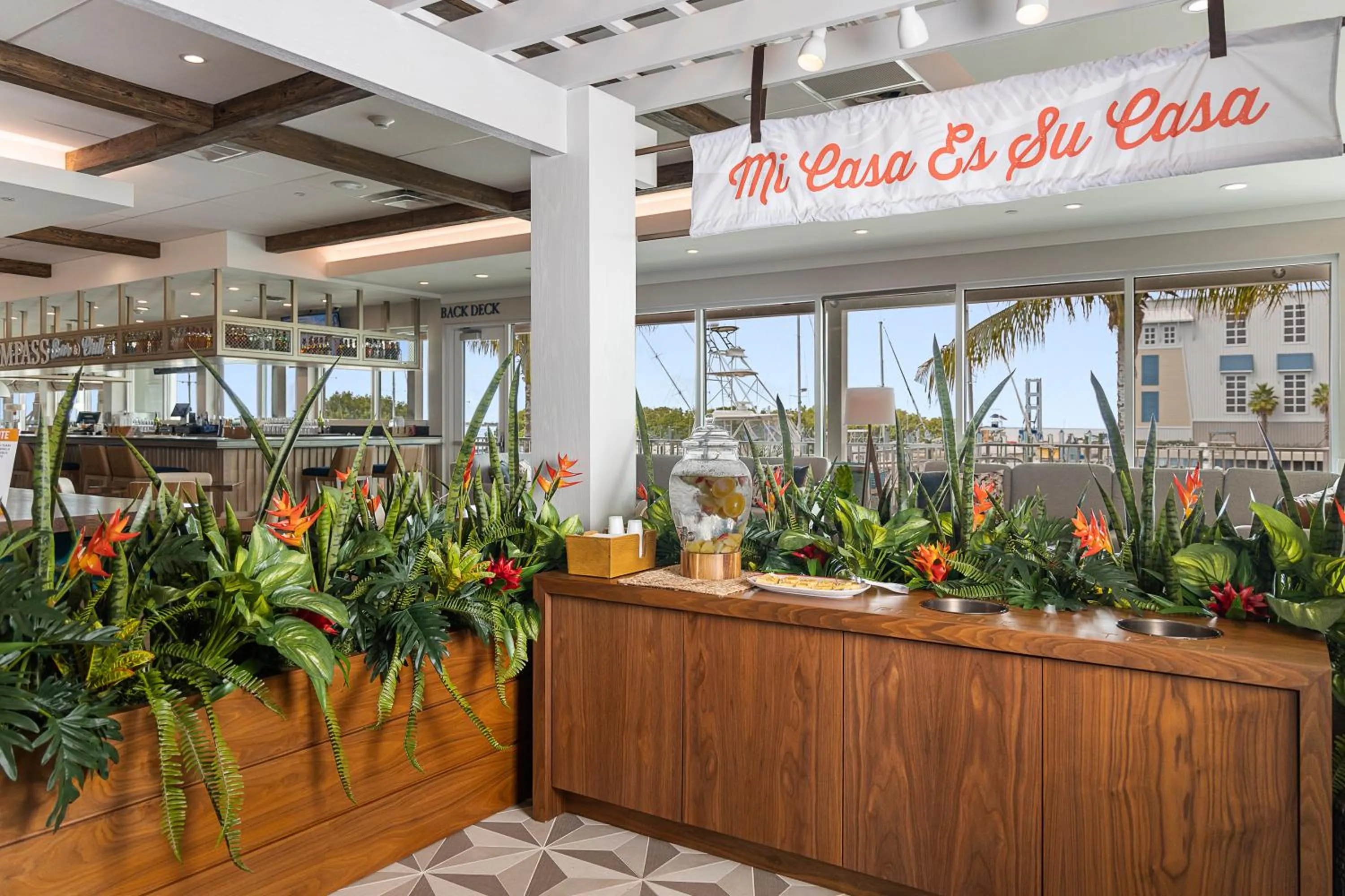 Lobby or reception in Compass Hotel by Margaritaville Anna Maria Sound