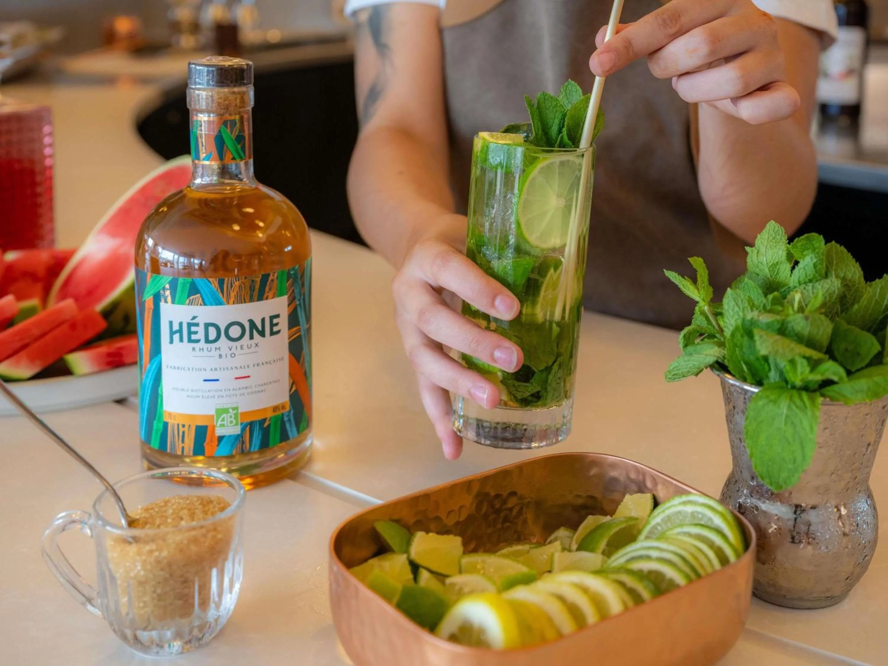 Lounge or bar in Mercure La Rochelle Vieux Port