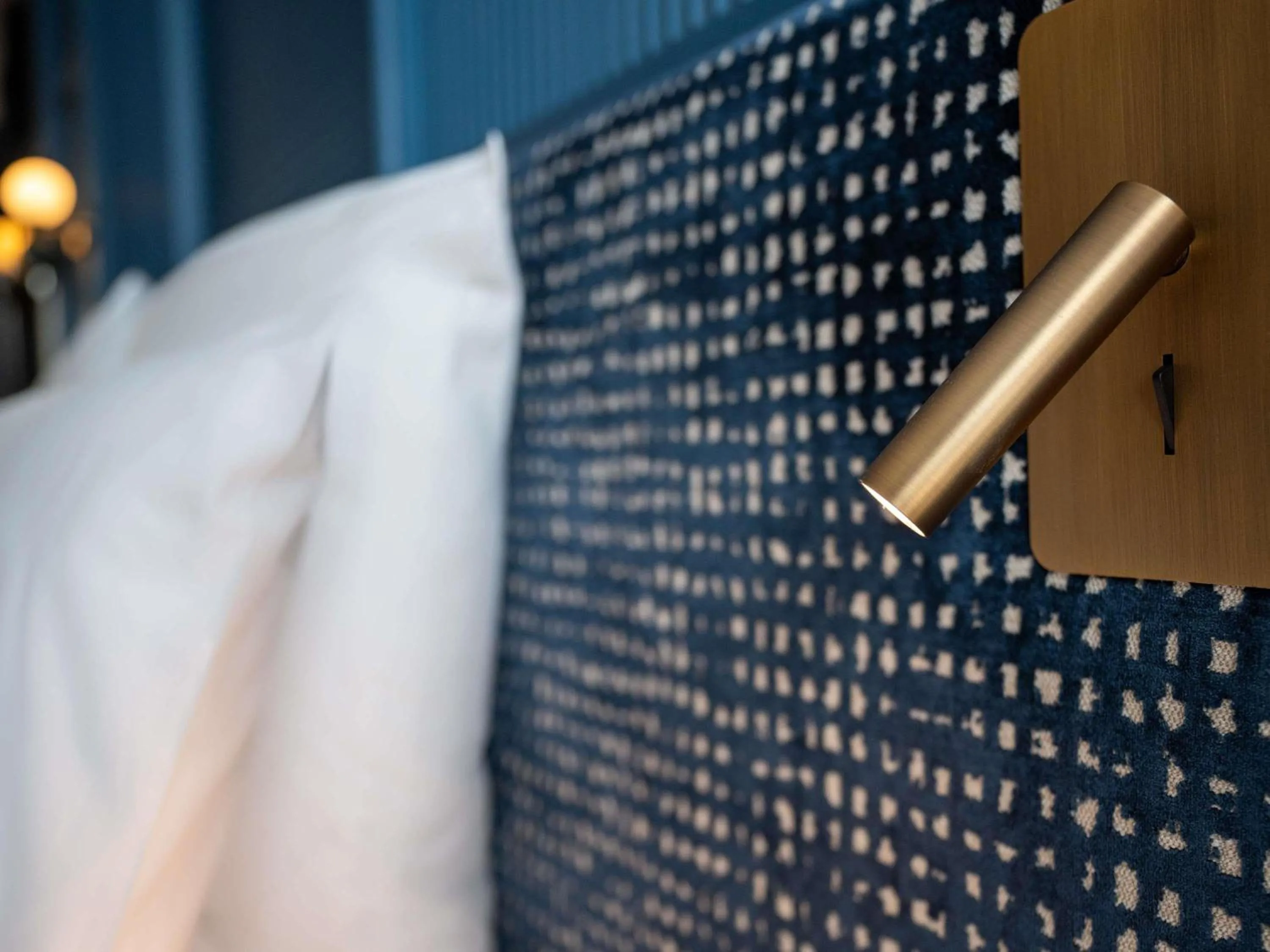 Bedroom, Bed in Mercure La Rochelle Vieux Port