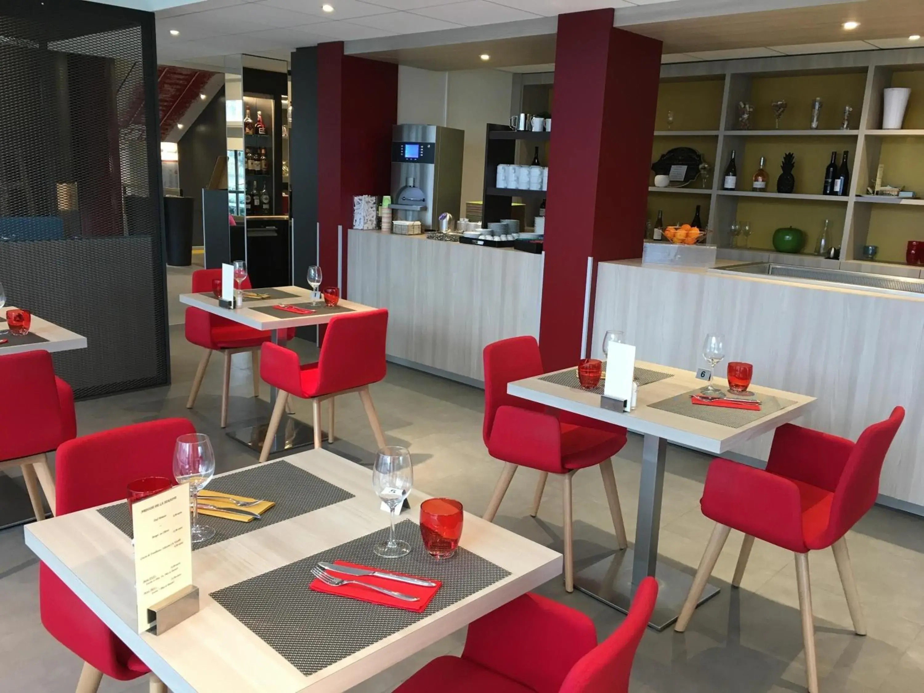 Restaurant/places to eat in ibis Styles Beauvais Restaurant/places to eat in ibis Styles Beauvais