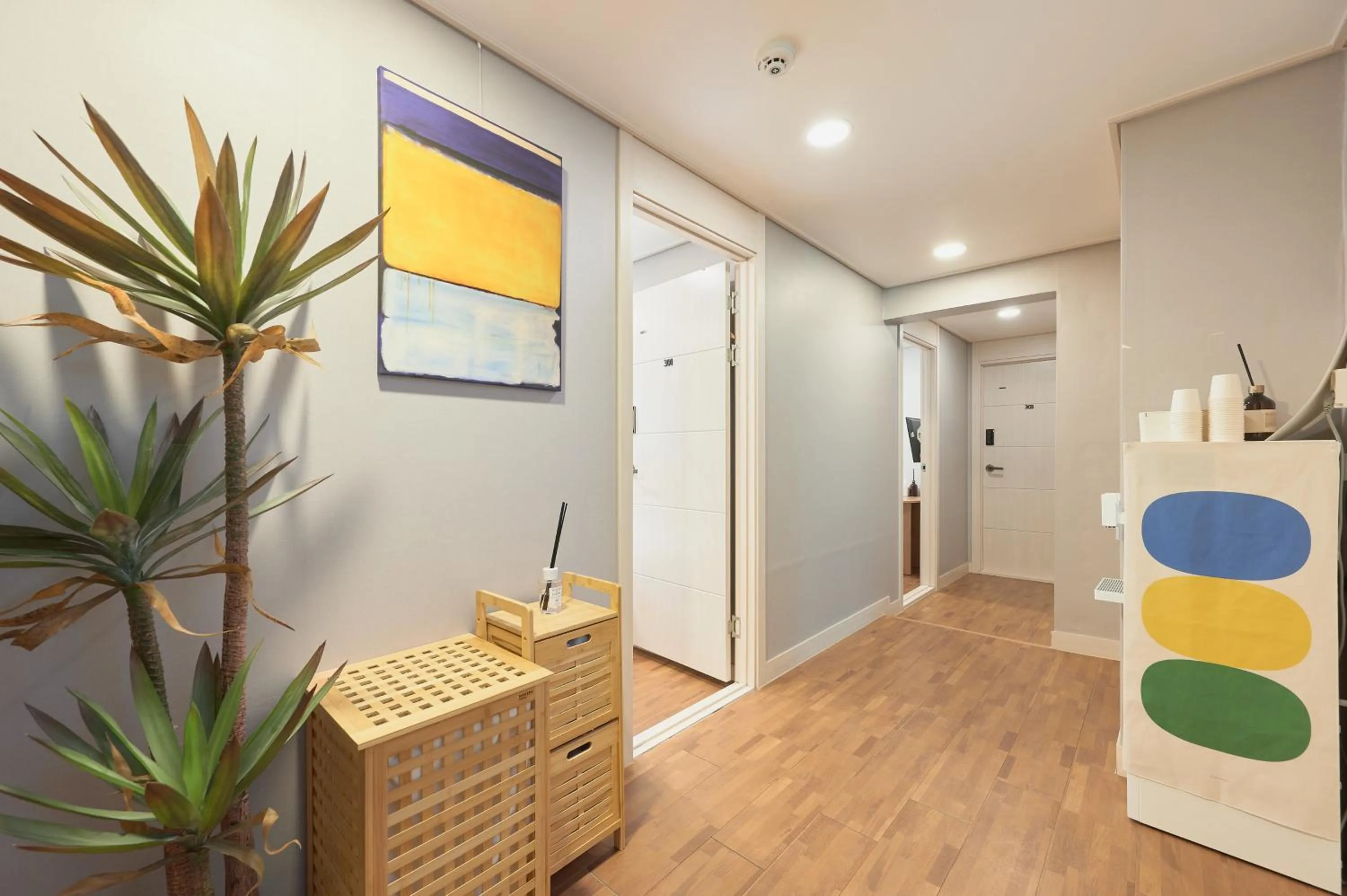 Property building in Dawoo House 2 in Hongdae