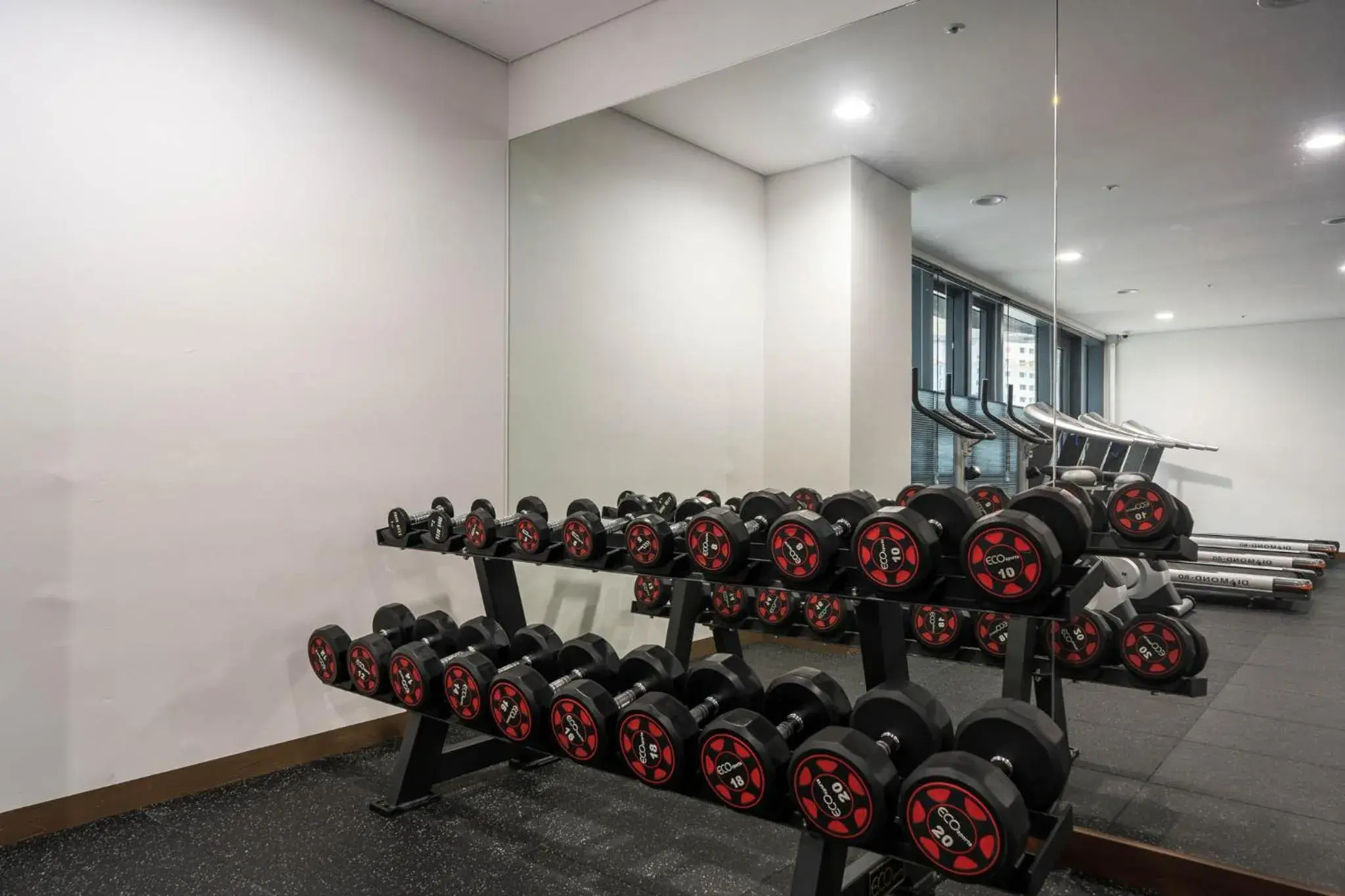 Fitness centre/facilities in Grab The Ocean Songdo Fitness centre/facilities in Grab The Ocean Songdo