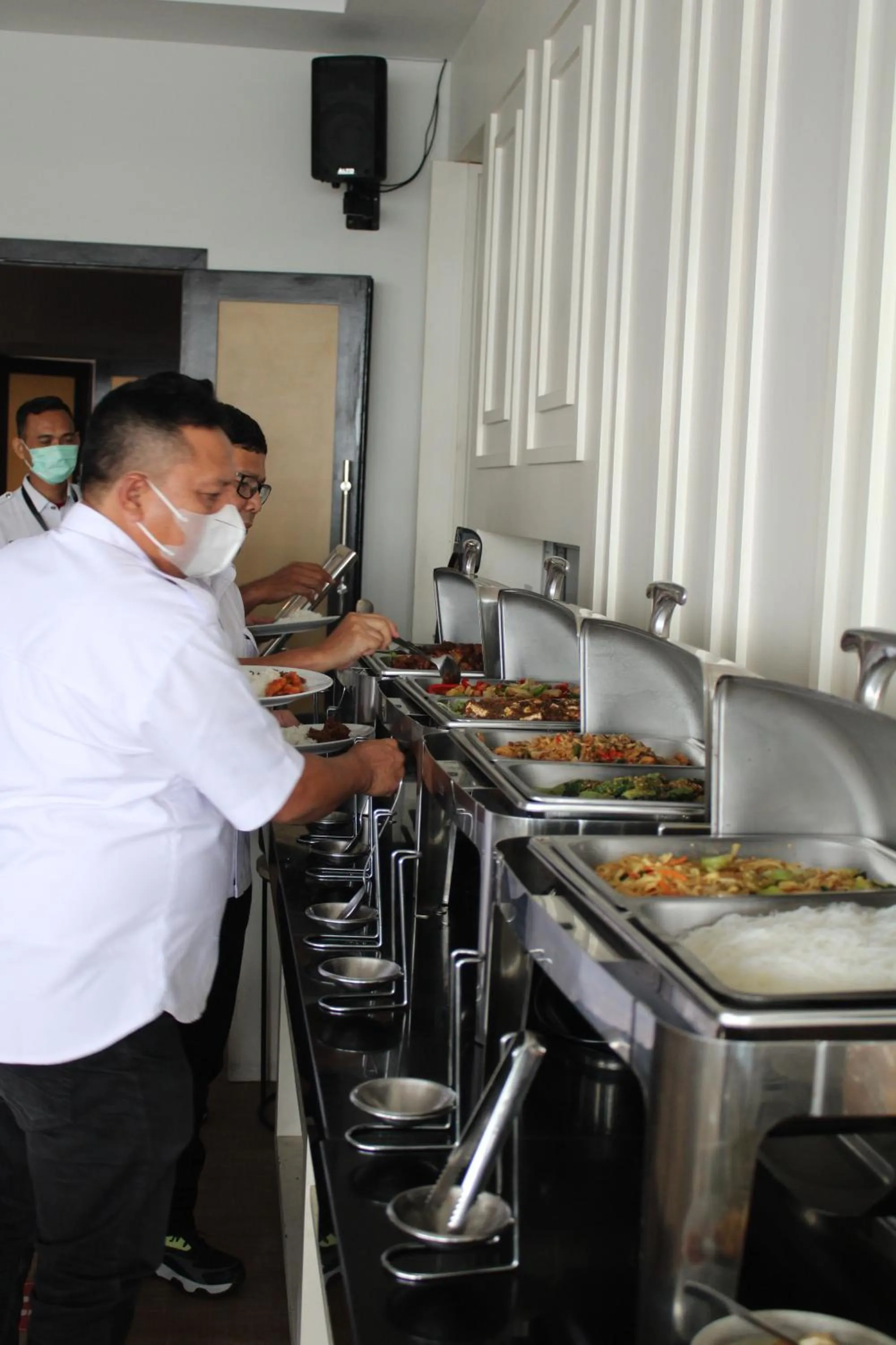 Breakfast in Alam Hotel by Cordela