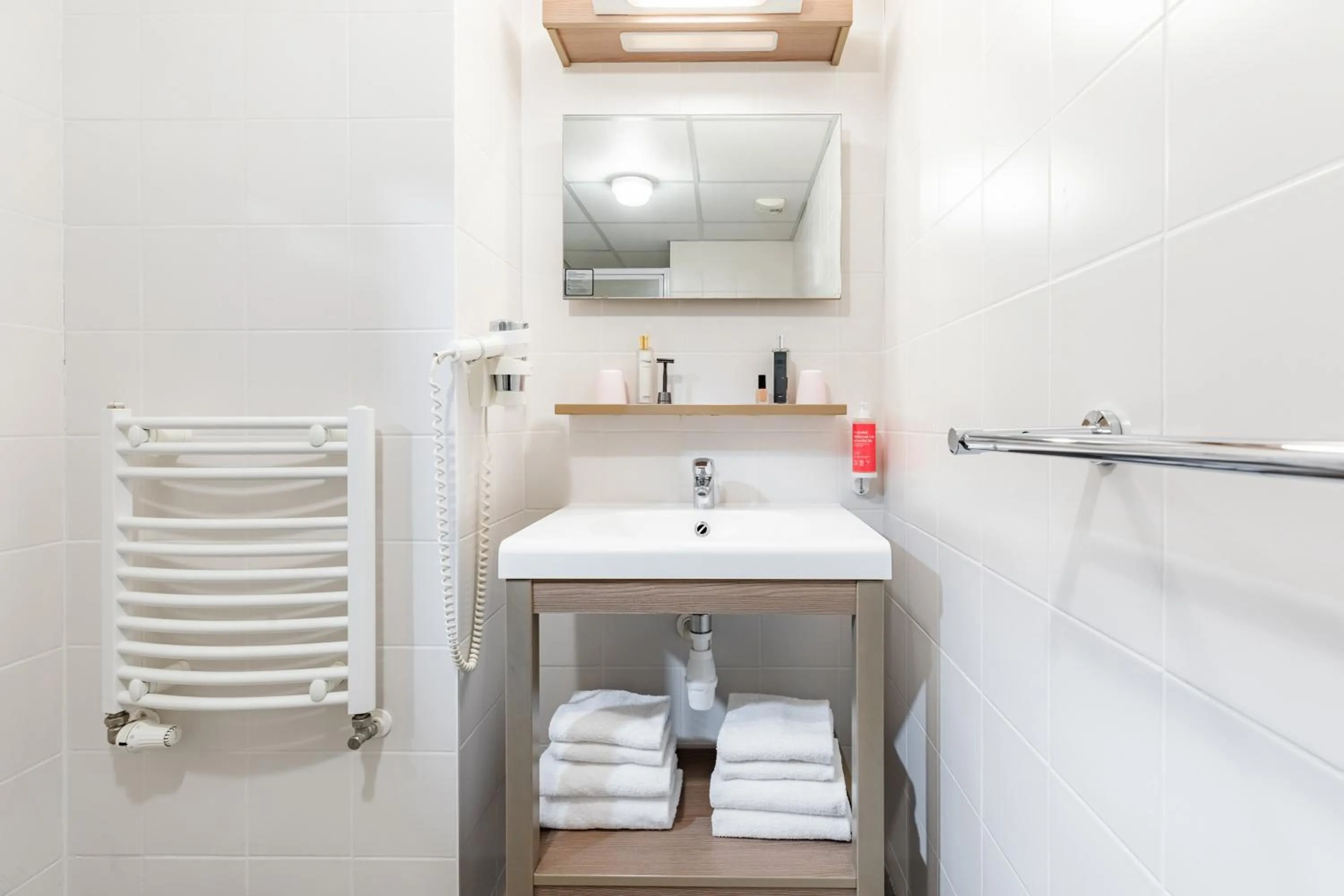 Bathroom in Appart'City Confort Angers