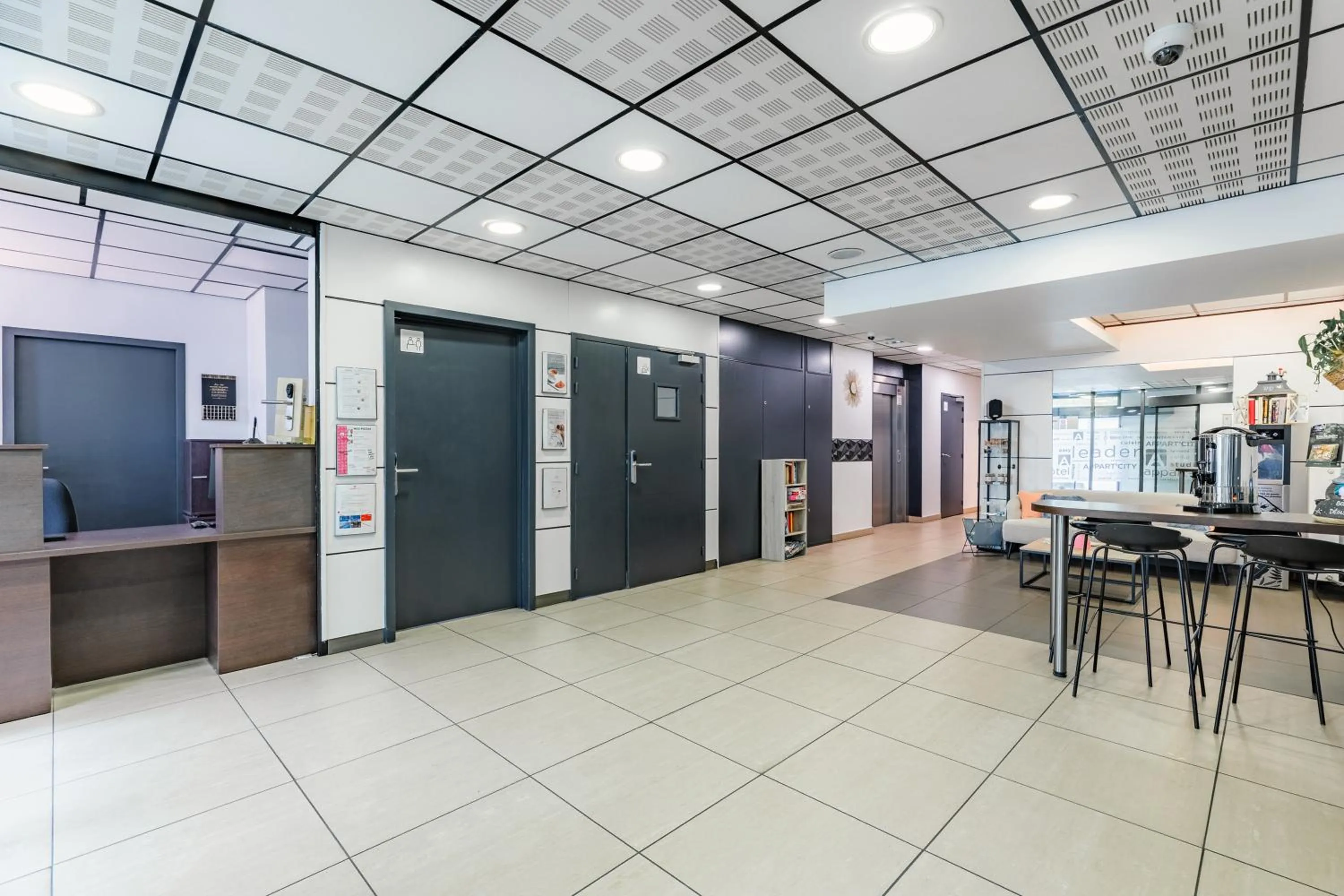 Lobby or reception in Appart'City Confort Angers
