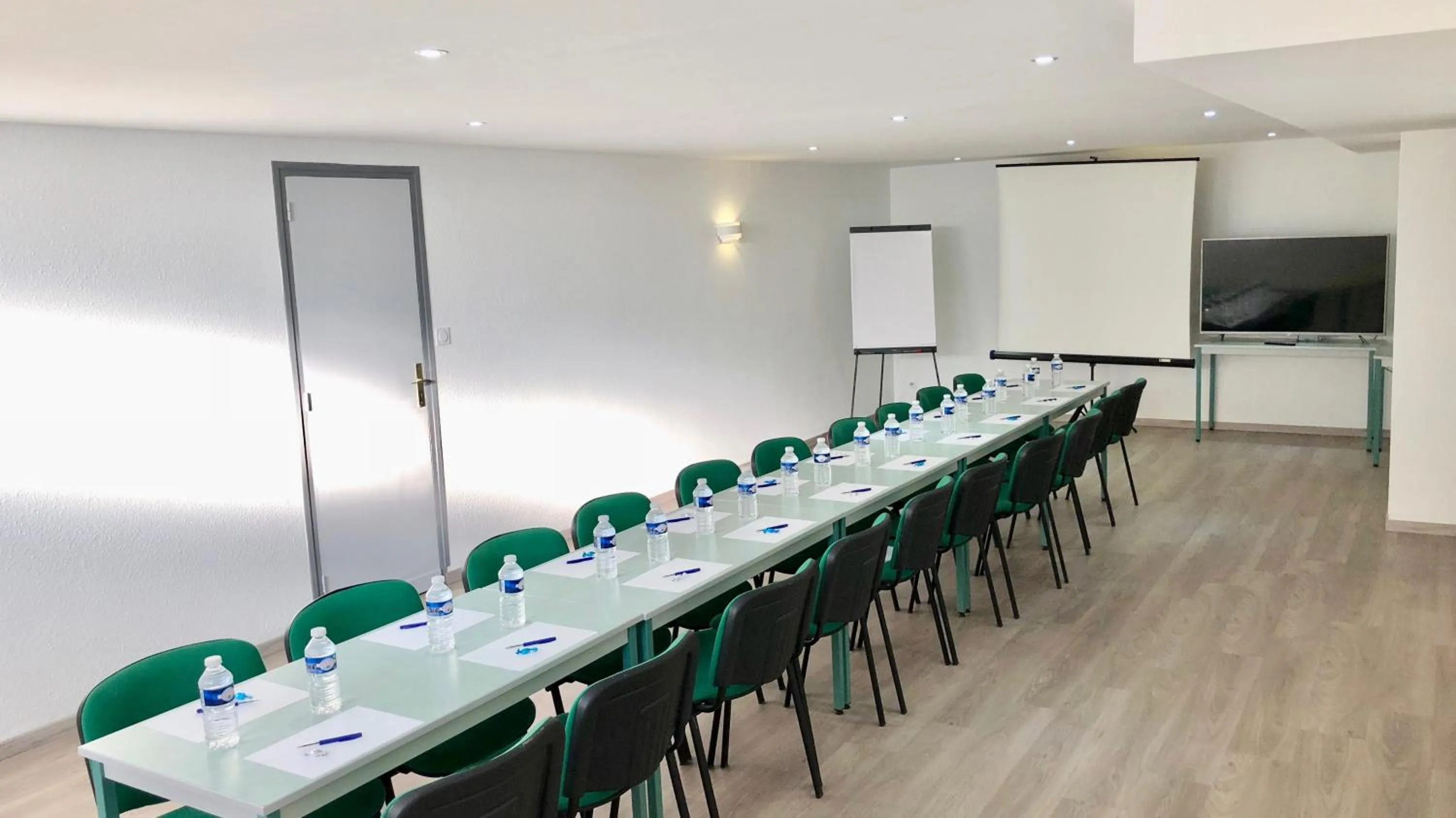 Logis Hôtels - Hôtel et Restaurant Les Cordeliers