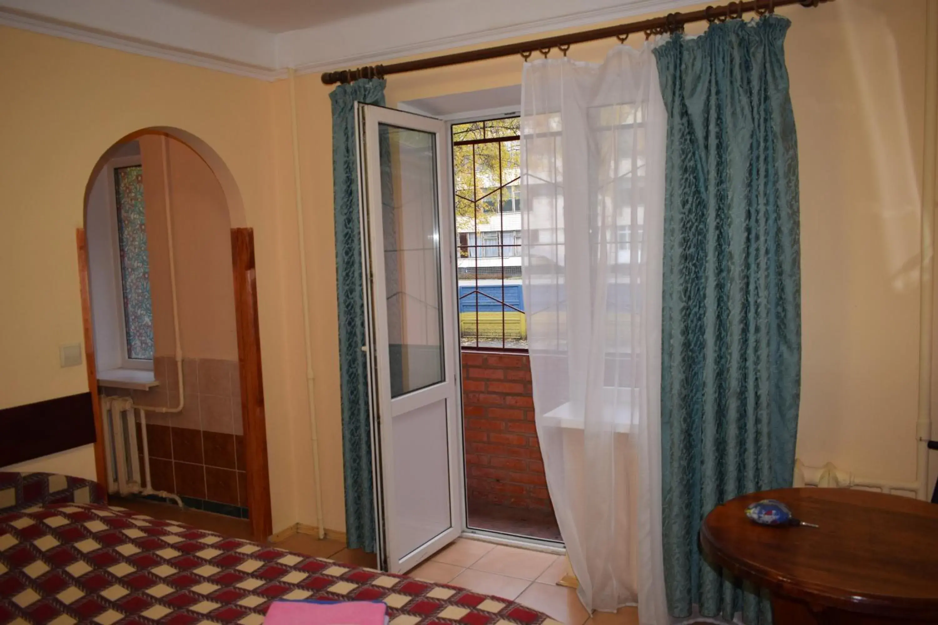 Standard Double Room with Balcony in Hotel Desna KUT Standard Double Room with Balcony in Hotel Desna KUT