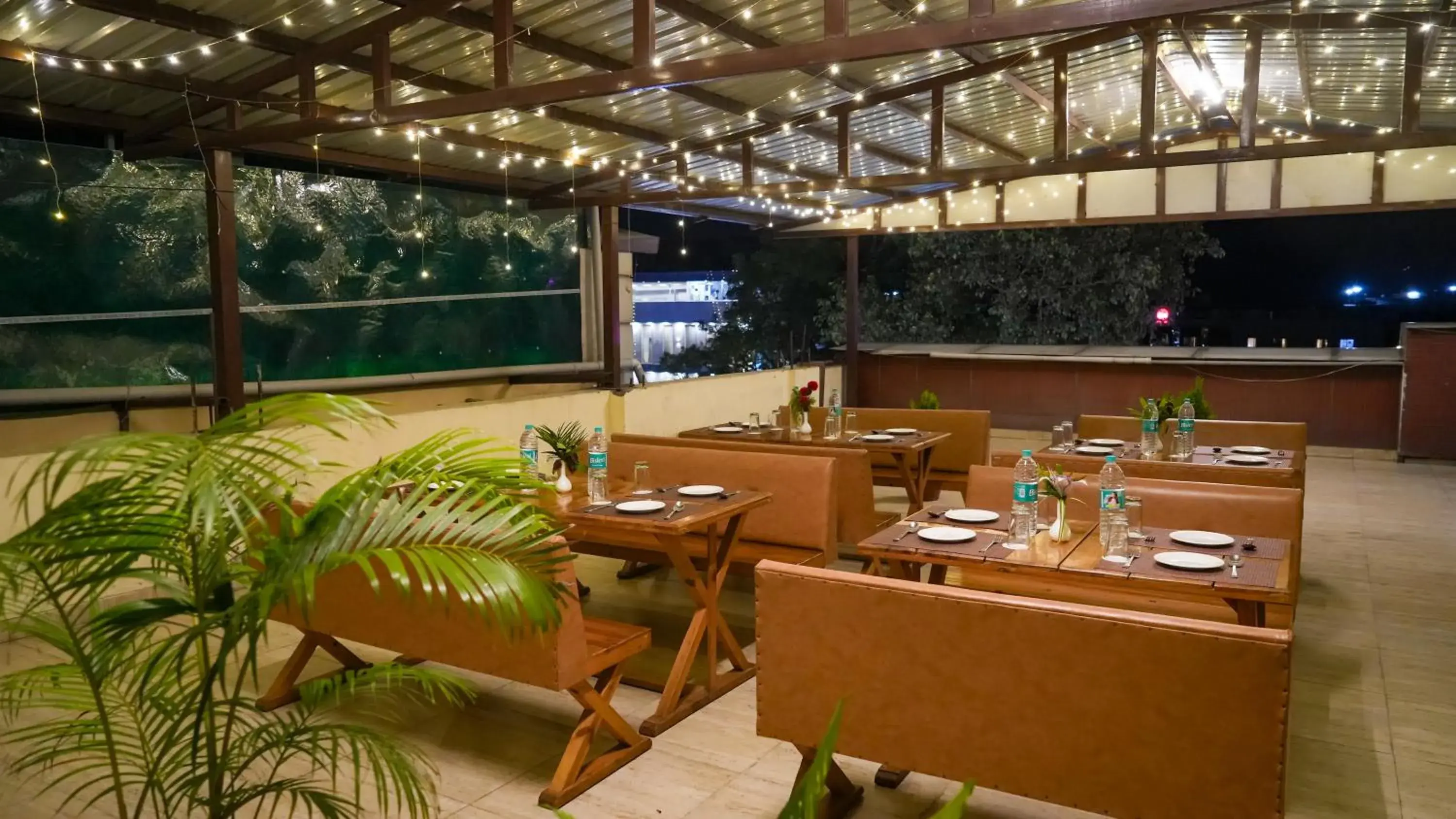 Restaurant/places to eat in Hotel Skyking Restaurant/places to eat in Hotel Skyking