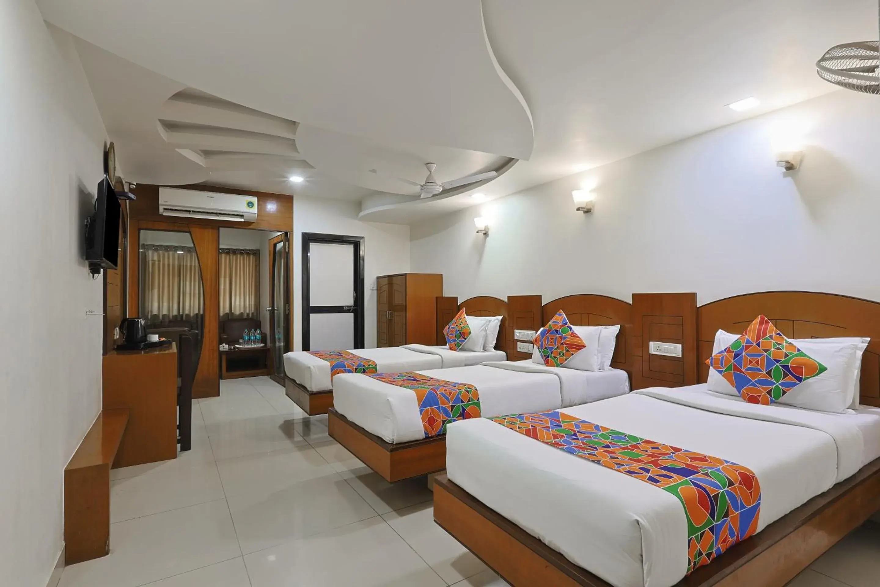 Bed in The Ambassador Bed in The Ambassador