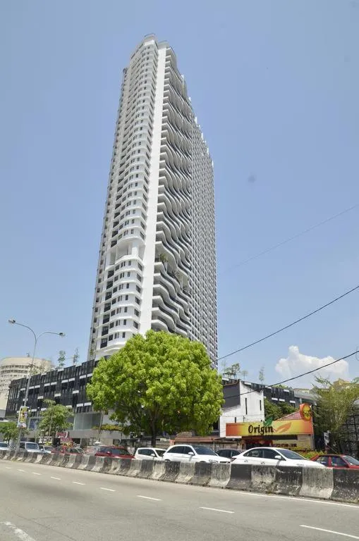 Seaview Landmark Studio Homestay at Gurney 无敌海景套房