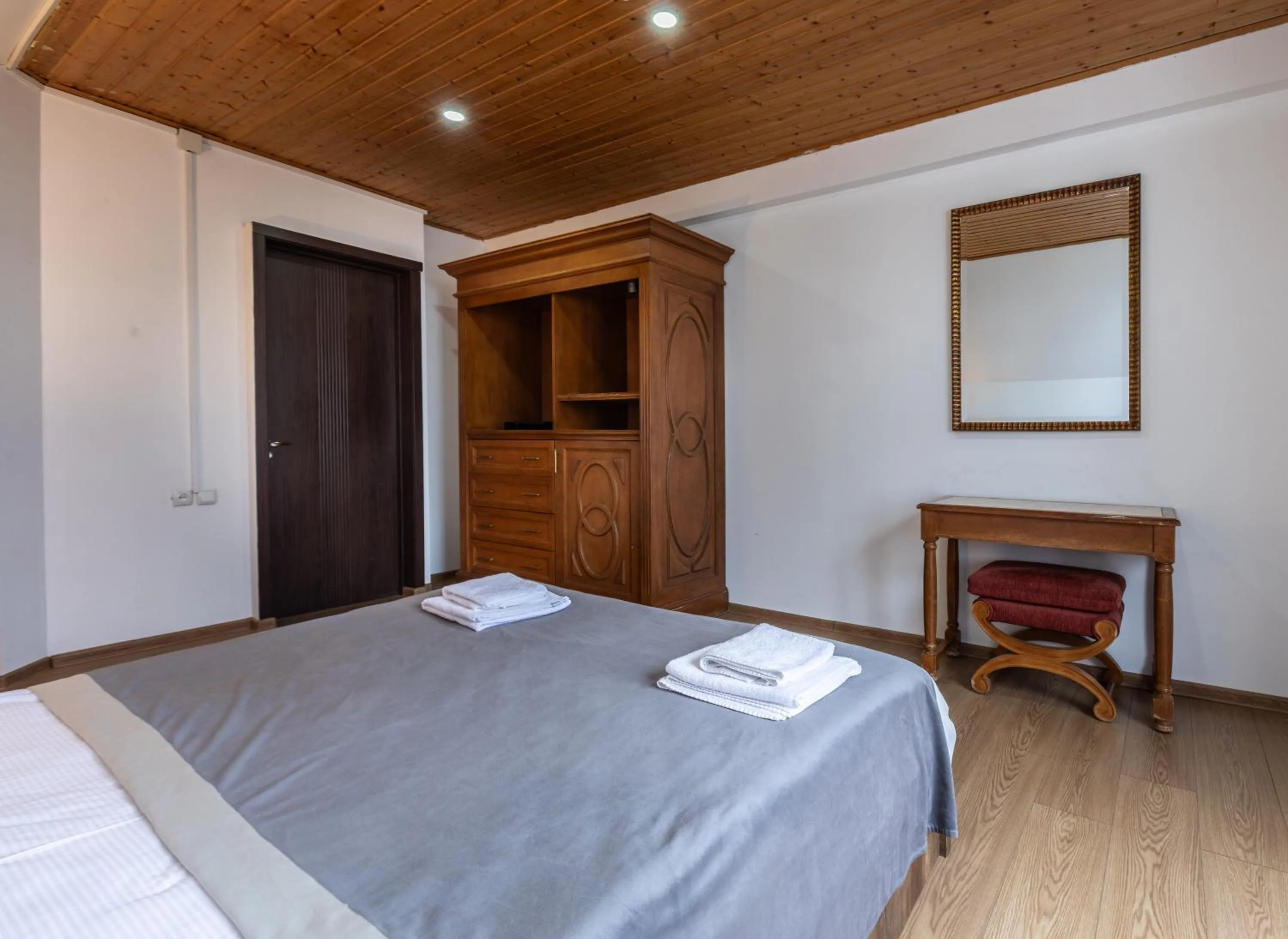 Bed in Hotel Chubu