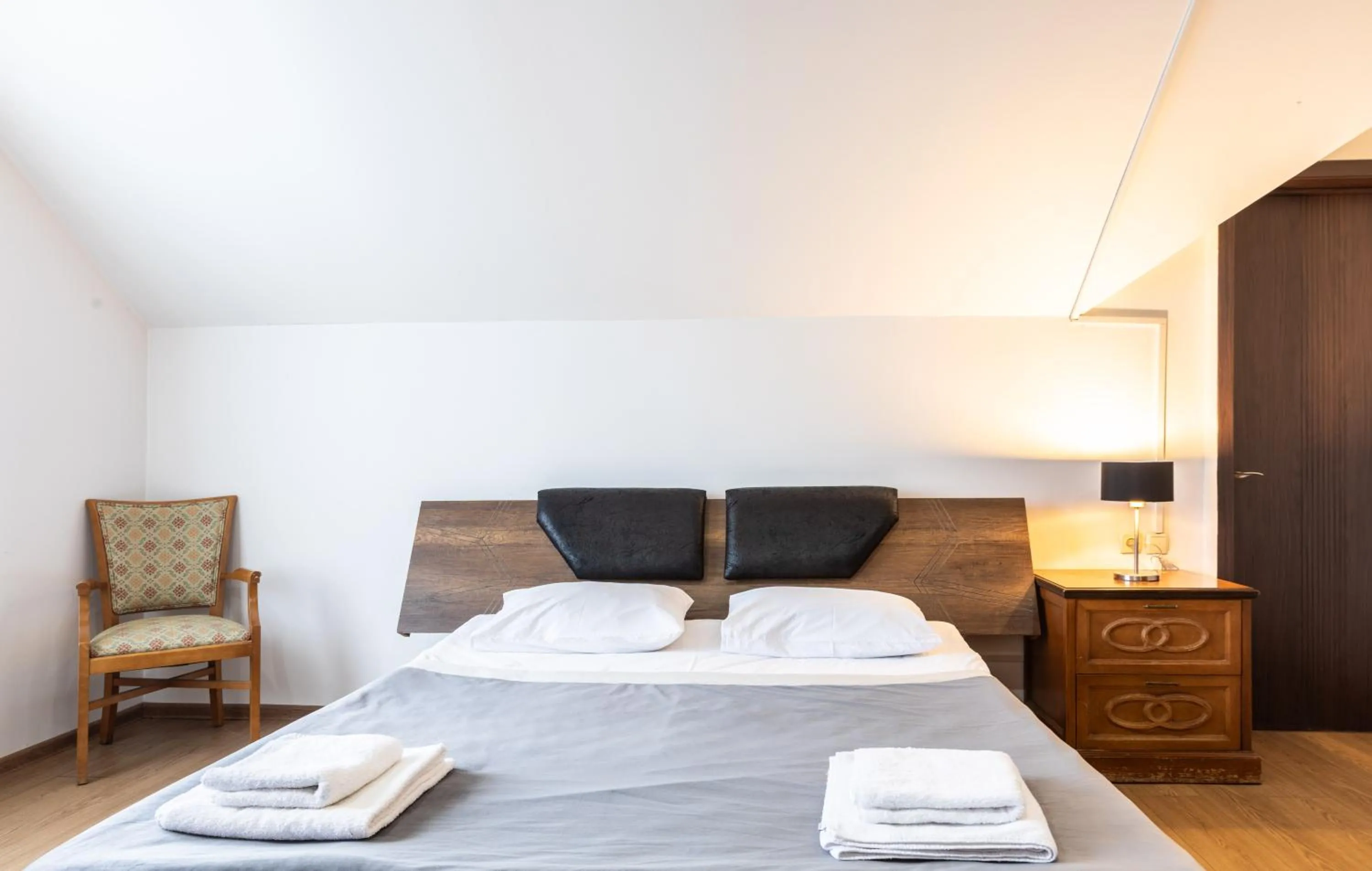 Bed in Hotel Chubu