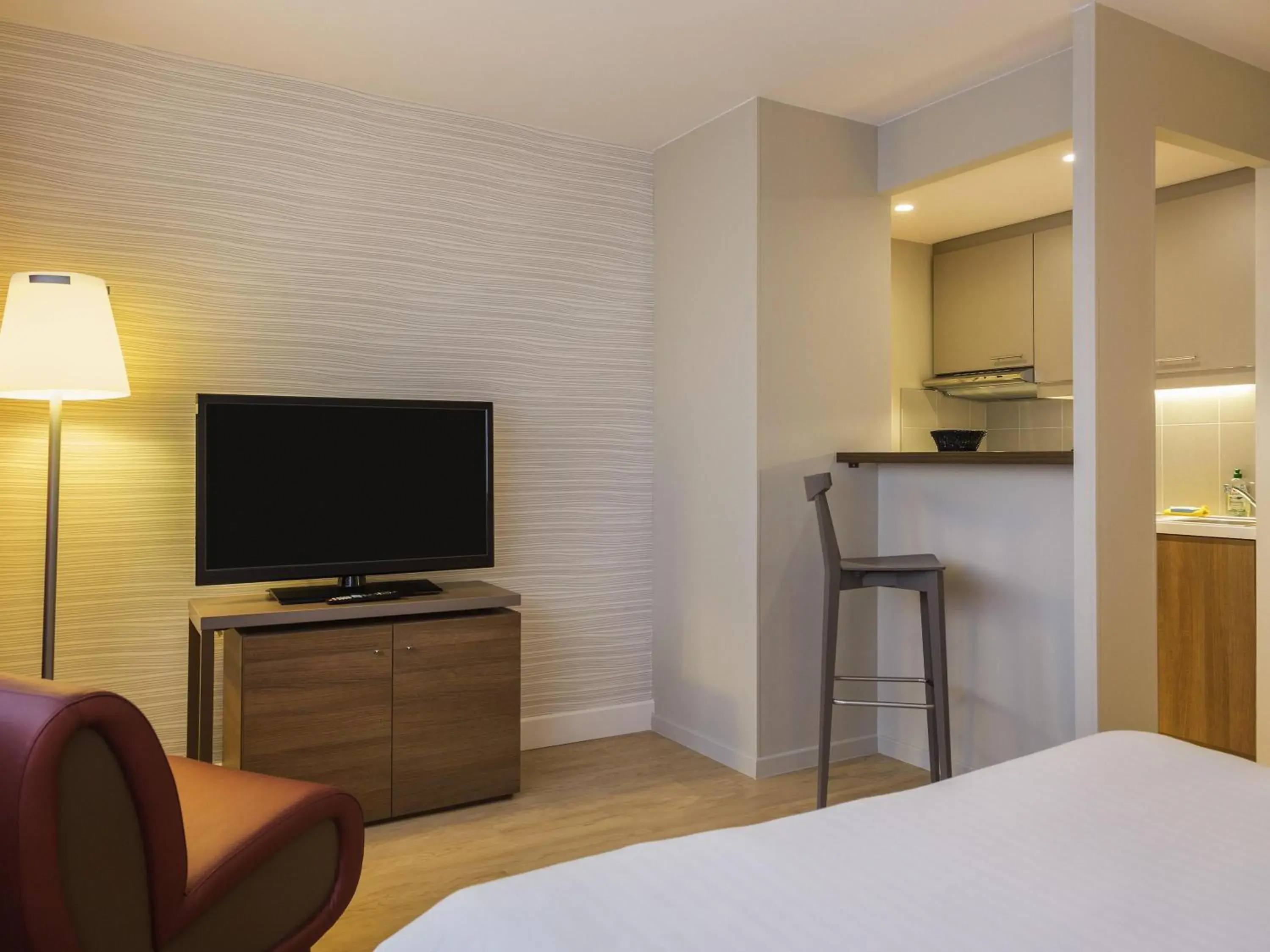 Bedroom, Bed in Adagio Original Thoiry Genève Bedroom, Bed in Adagio Original Thoiry Genève