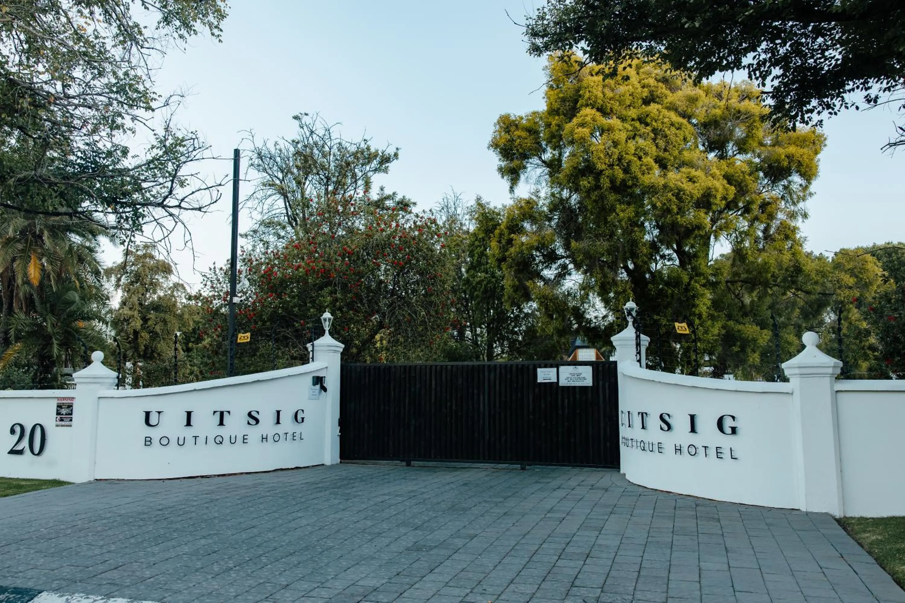 Facade/entrance in Uitsig Boutique Hotel