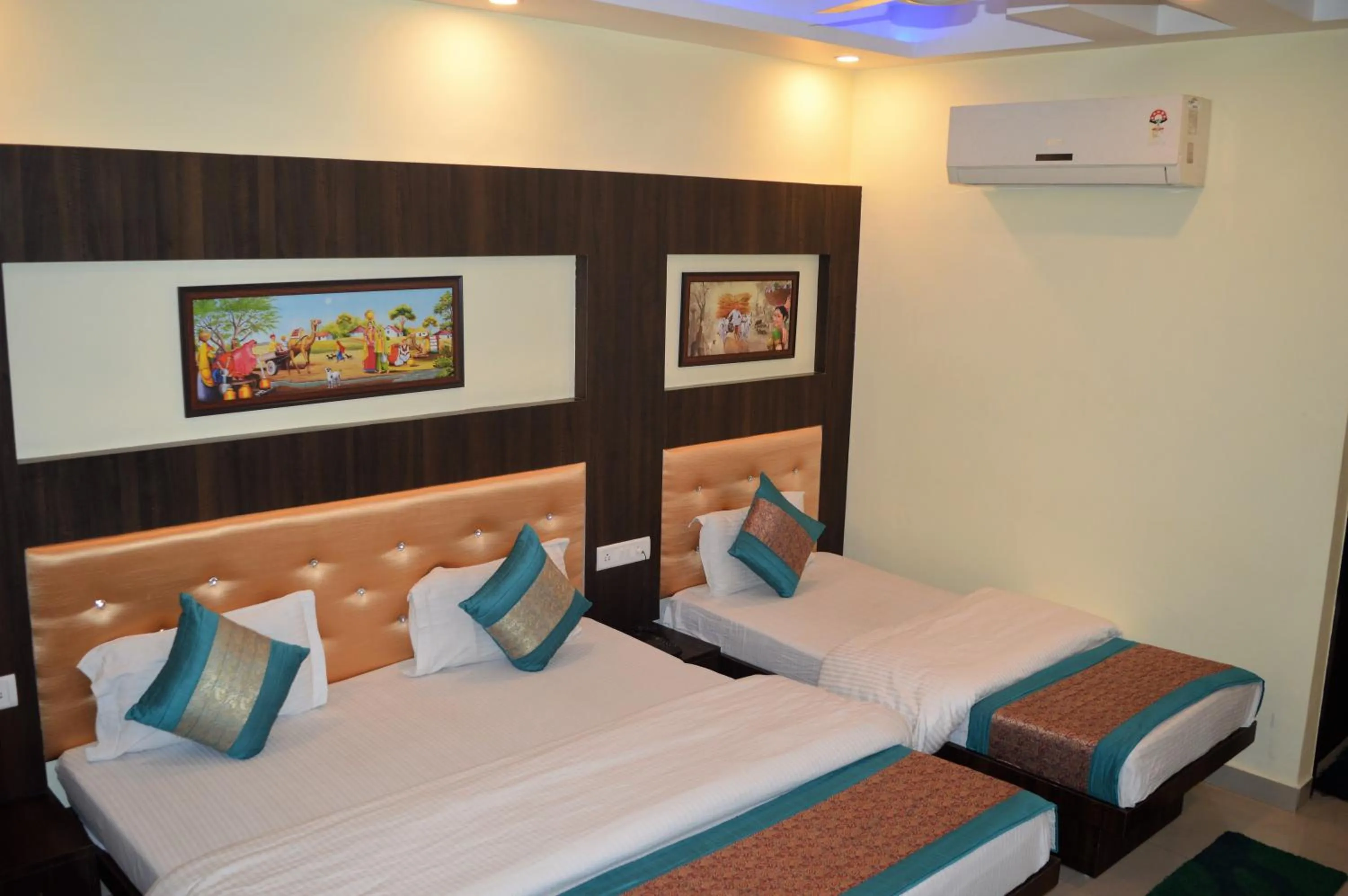 Bed in Cottage Ganga Inn