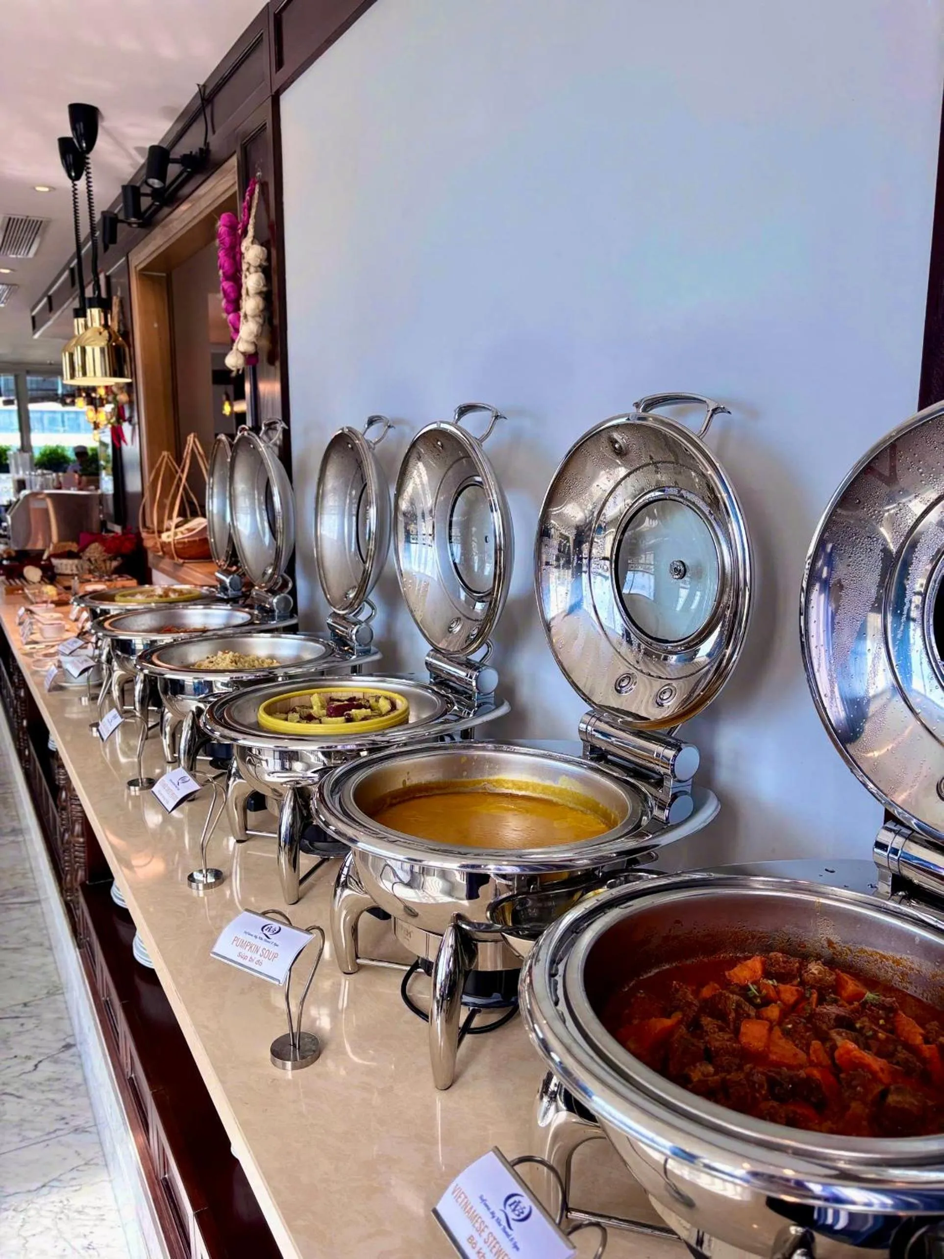 Sofiana My Khe Hotel & Spa - Rooftop Pool Bar - Free Draught Beer and 20 minute Spa per Room