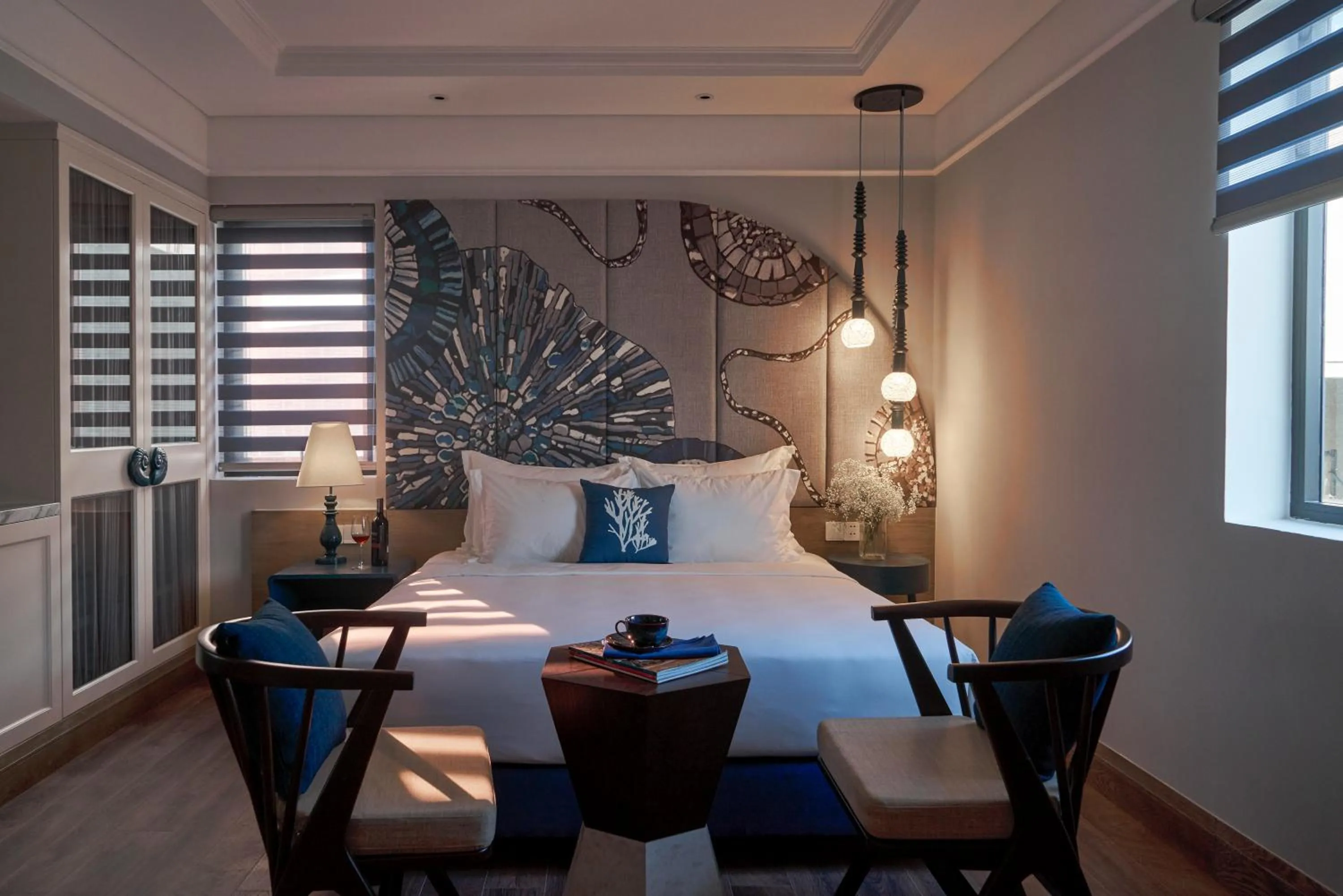 Bed in Sofiana My Khe Hotel & Spa - Rooftop Pool Bar - Free Craft Beer and 20 minute Spa per Room