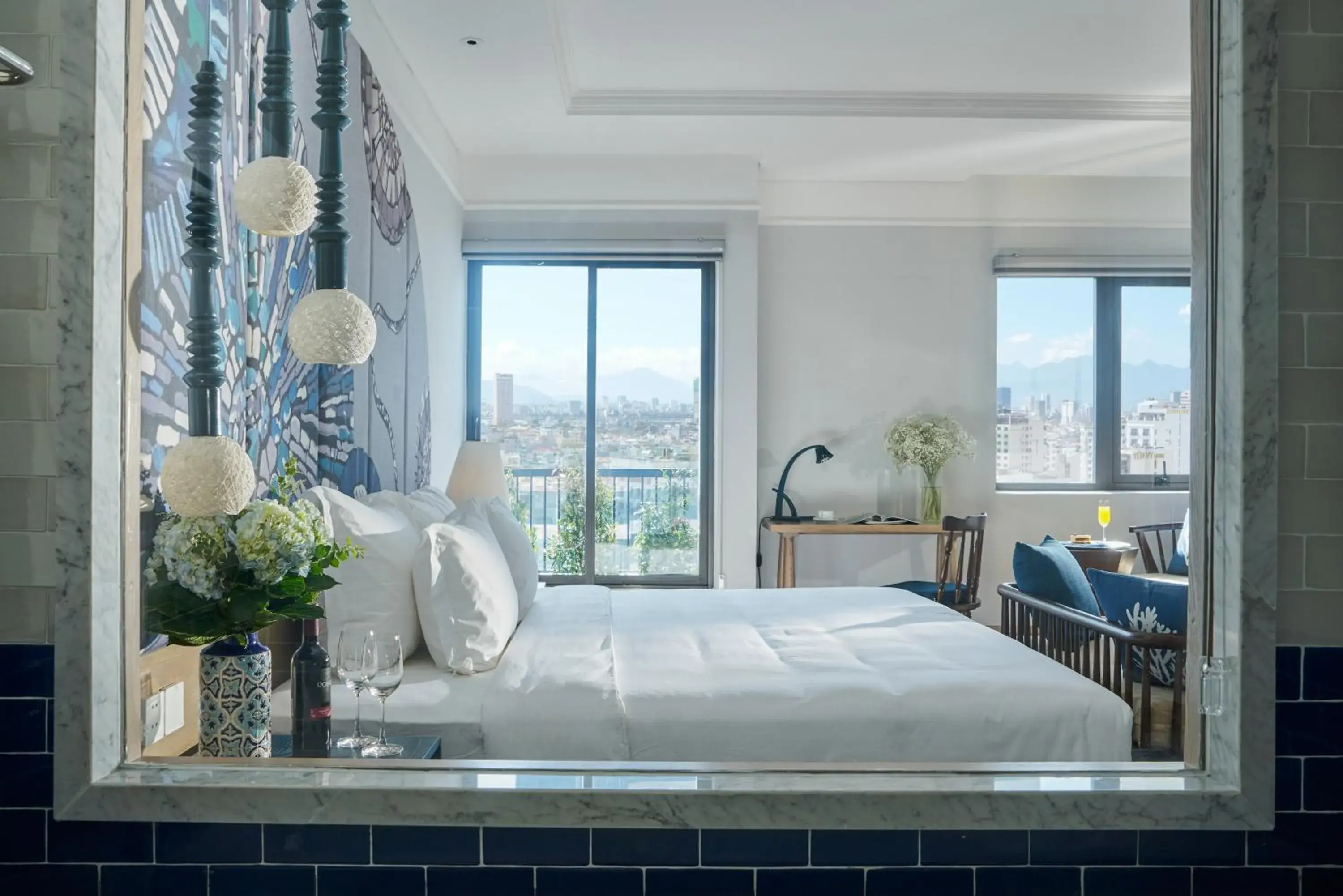 Photo of the whole room, Bed in Sofiana My Khe Hotel & Spa - Rooftop Pool Bar - Free Craft Beer and 20 minute Spa per Room Photo of the whole room, Bed in Sofiana My Khe Hotel & Spa - Rooftop Pool Bar - Free Craft Beer and 20 minute Spa per Room