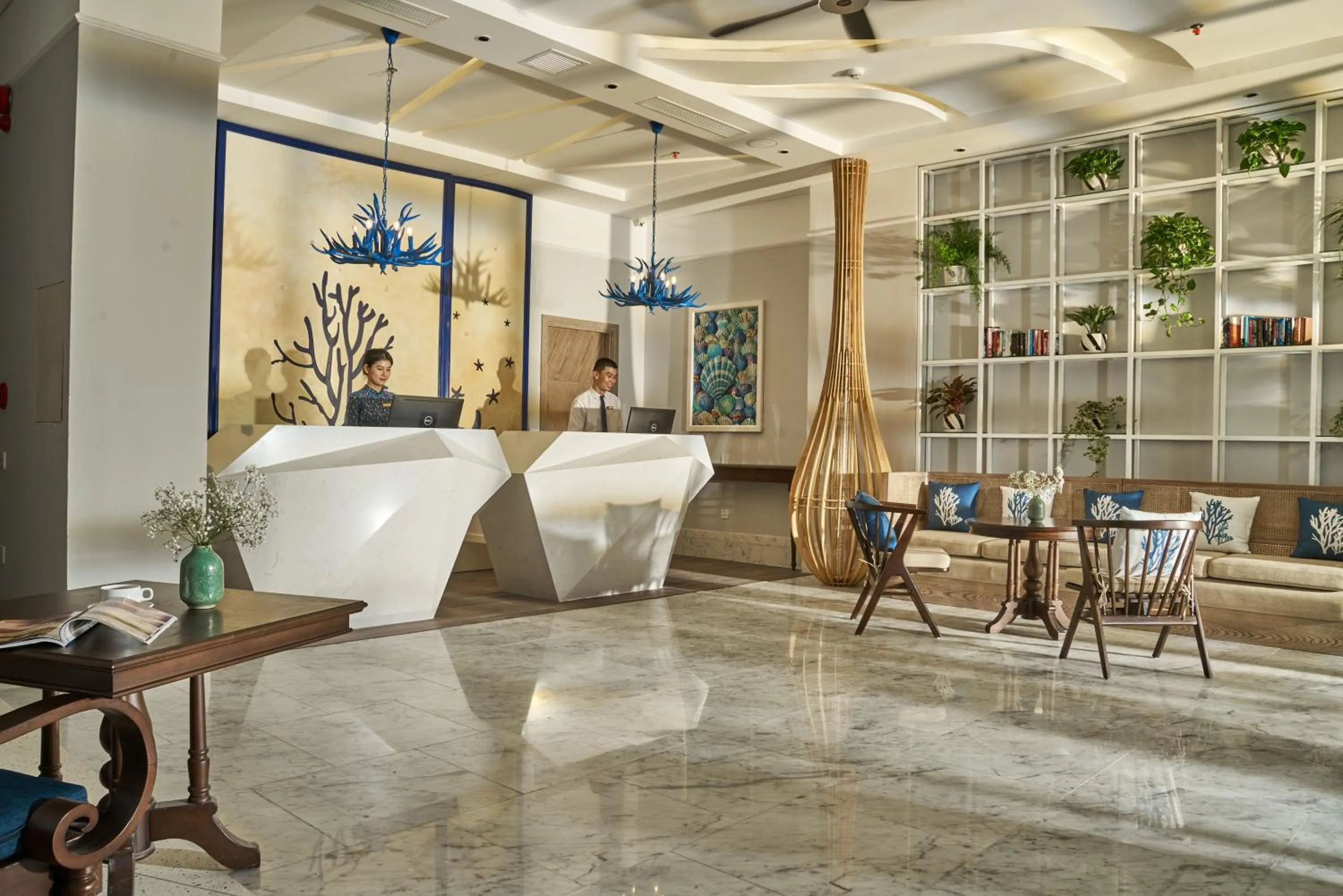 Lobby or reception in Sofiana My Khe Hotel & Spa - Rooftop Pool Bar - Free Craft Beer and 20 minute Spa per Room